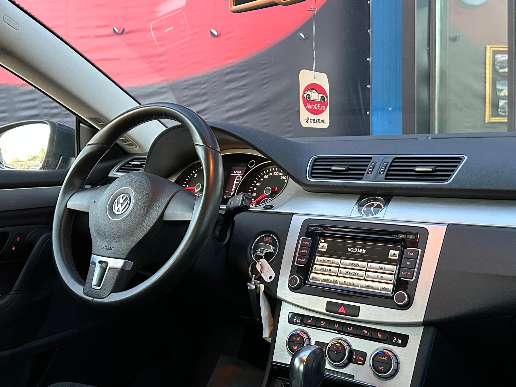 Volkswagen-Passat CC