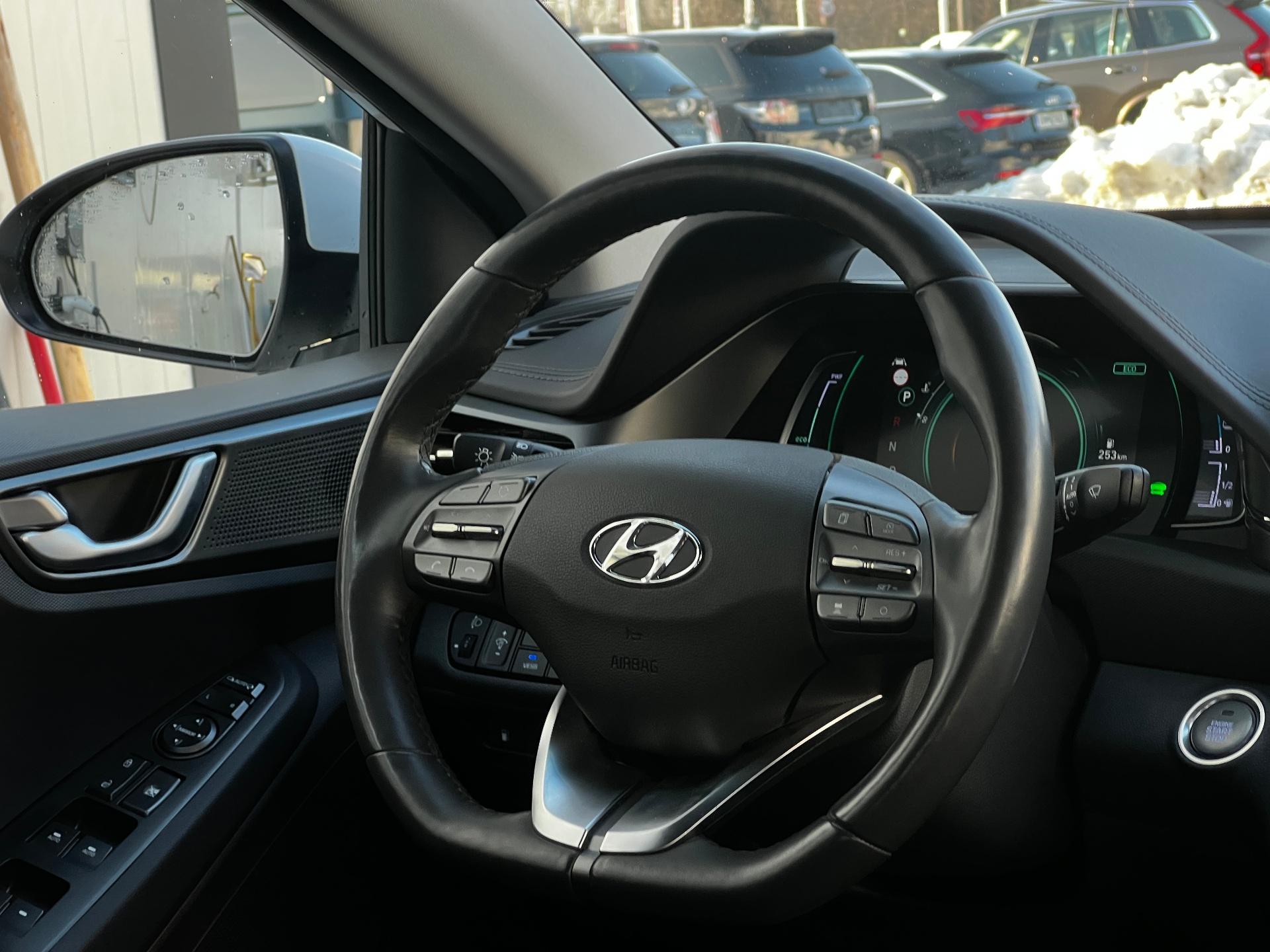Hyundai-IONIQ
