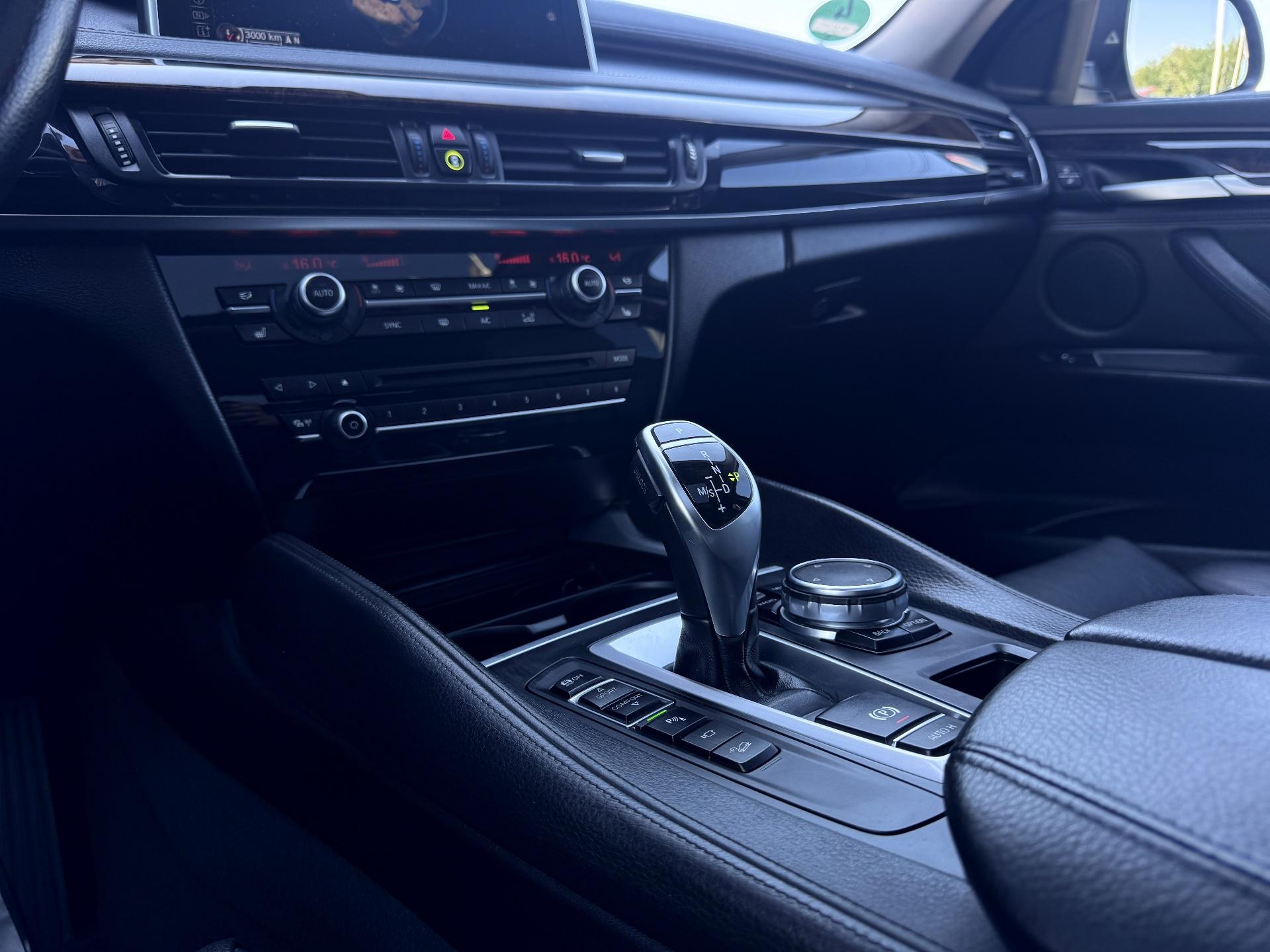 BMW-X6
