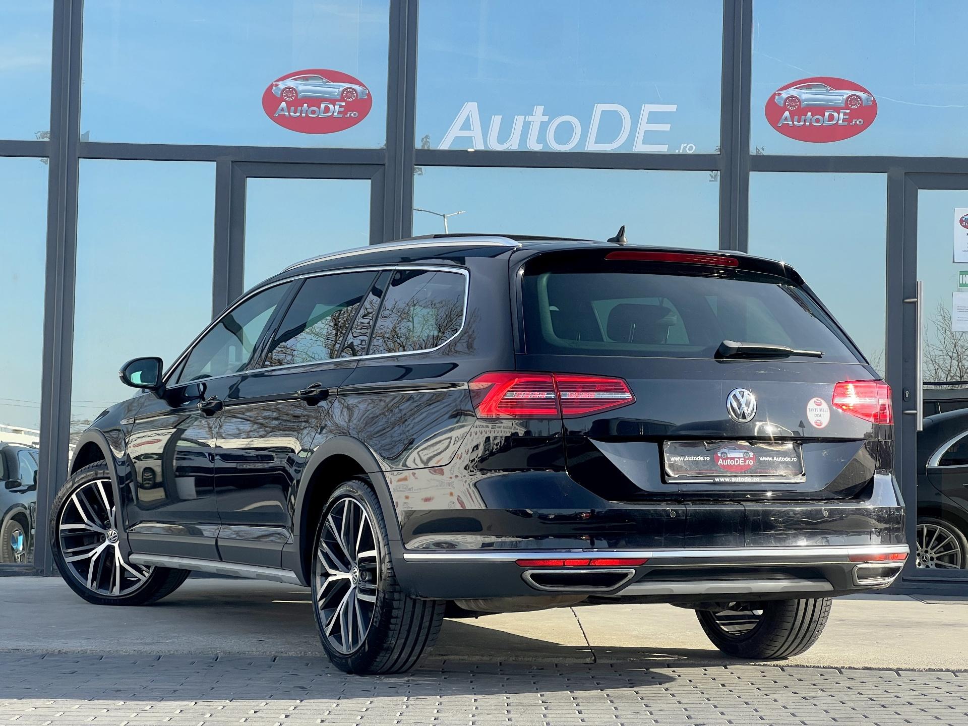 Volkswagen-Passat Alltrack