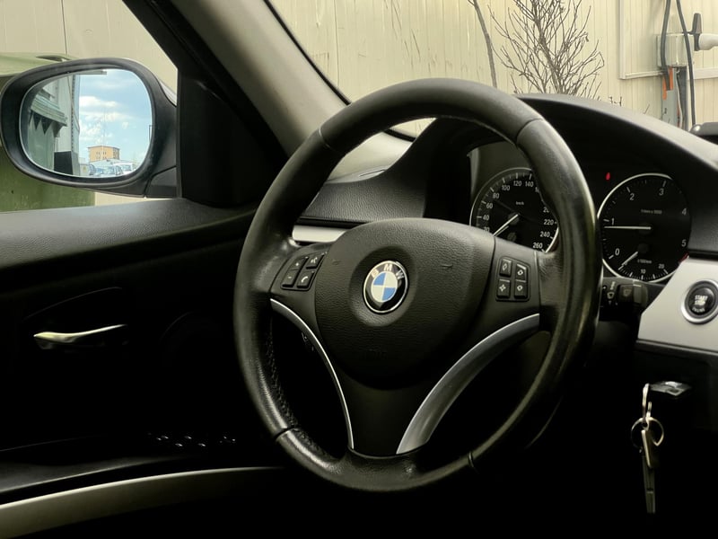Car Thumb