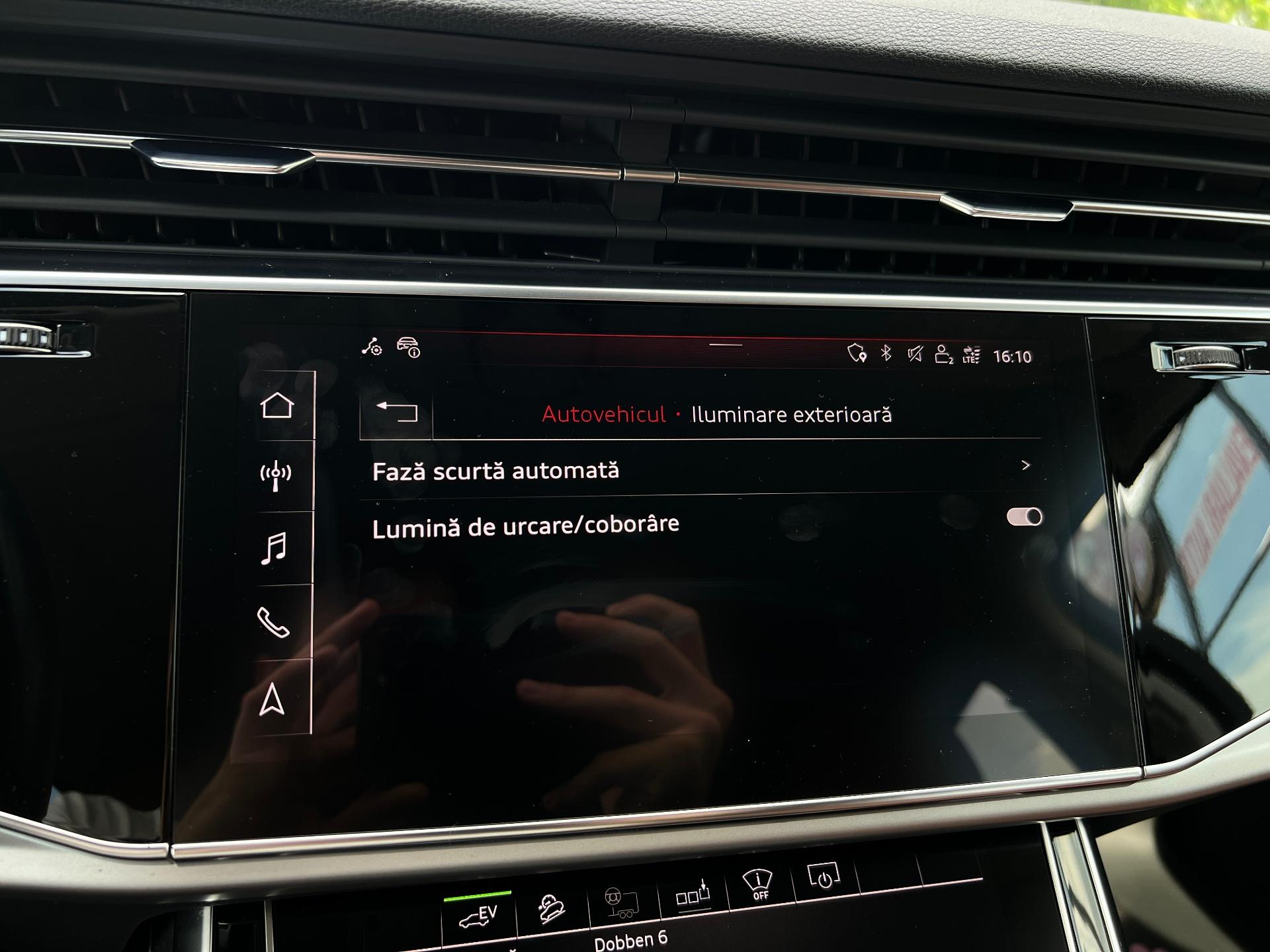 Audi-Q7