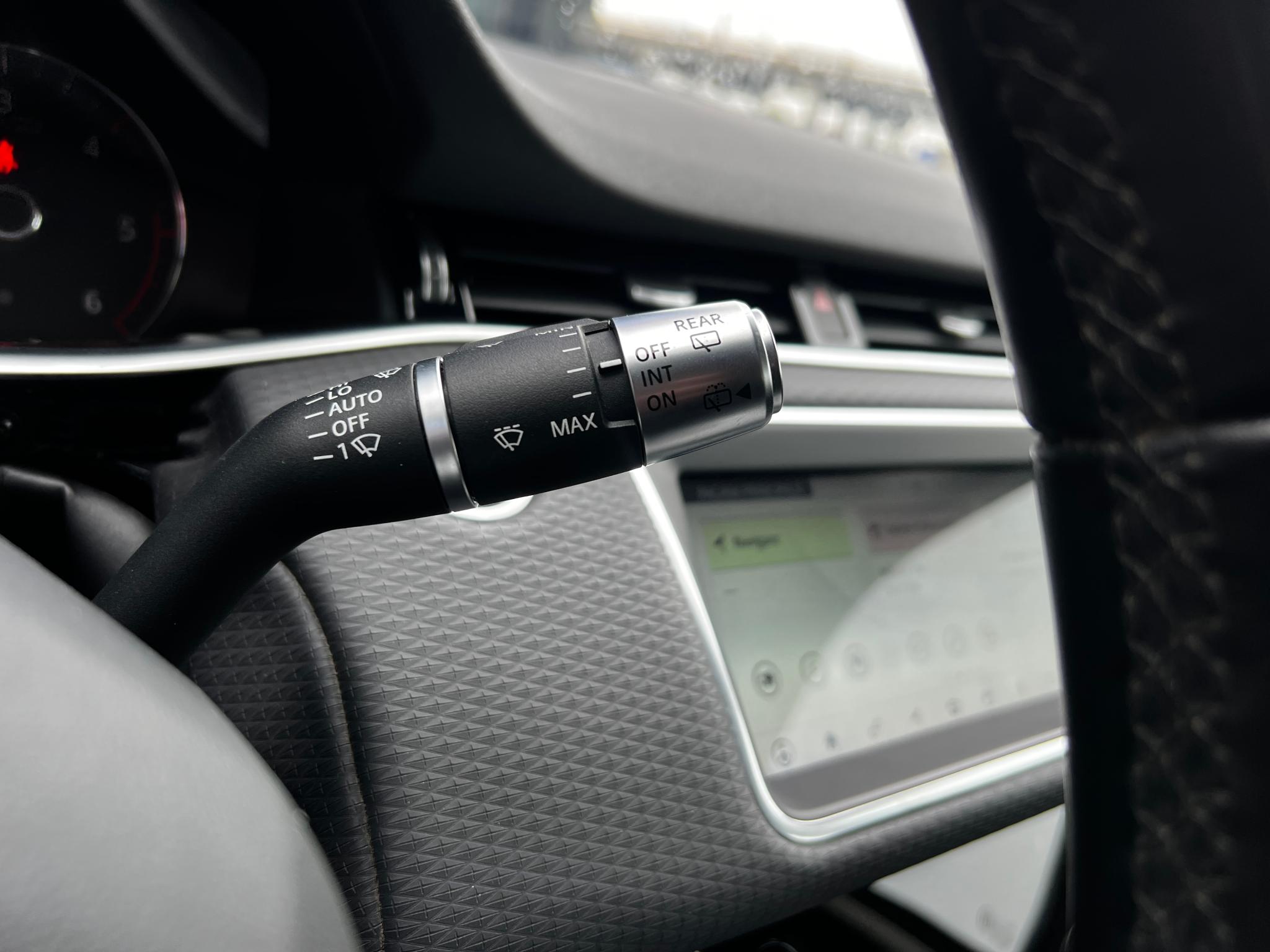 Land Rover-Range Rover Evoque