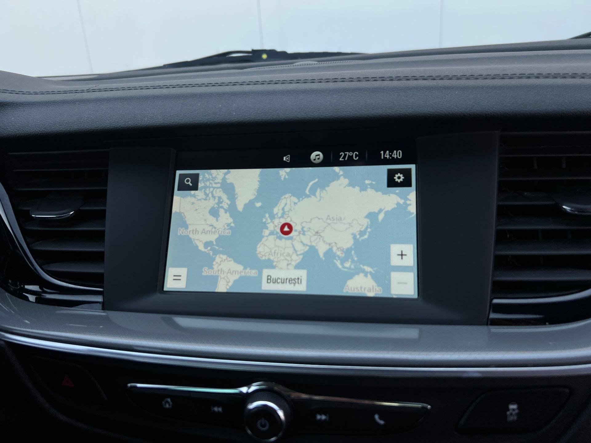 Opel-Insignia