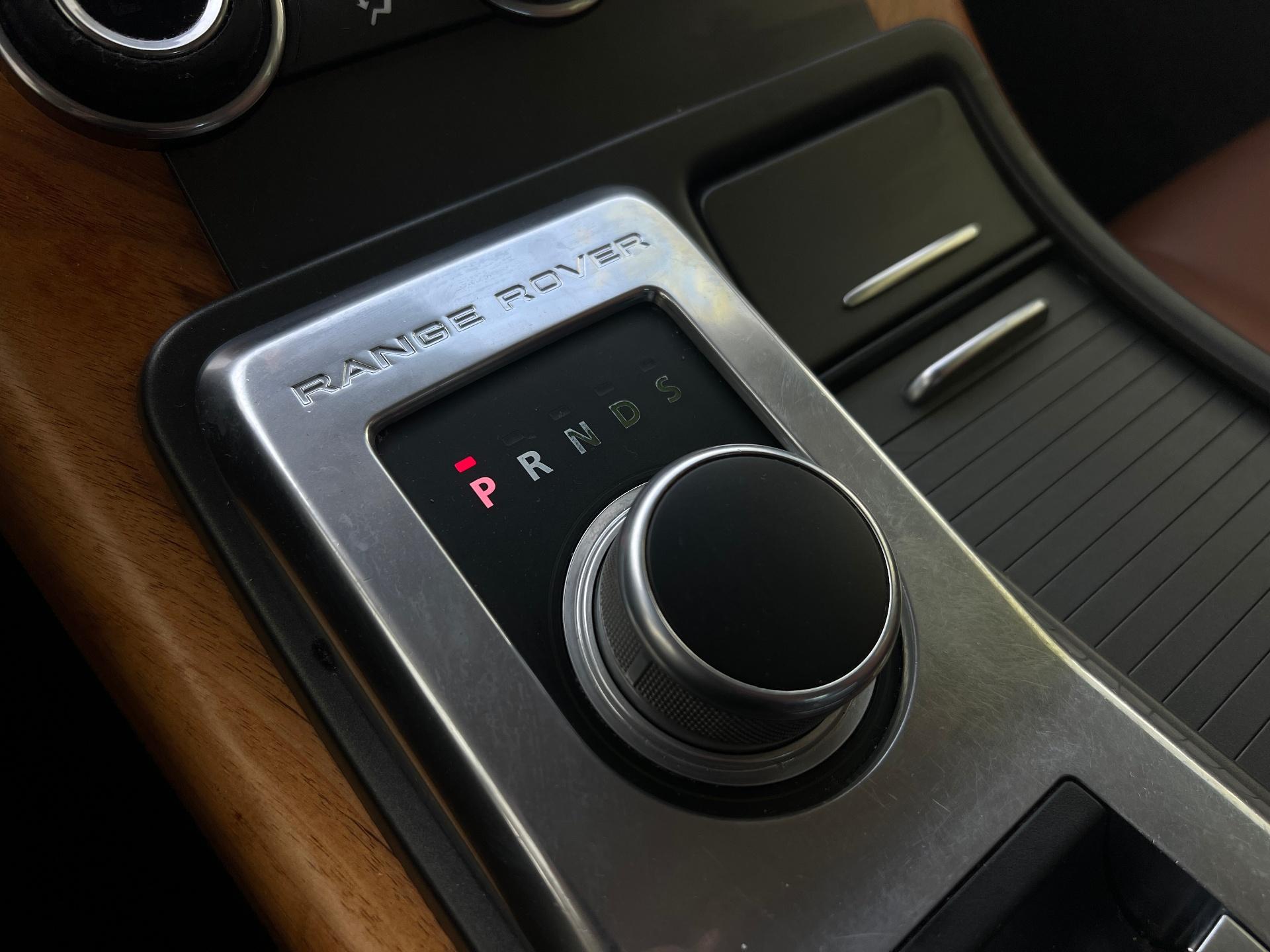 Land Rover-Range Rover Sport