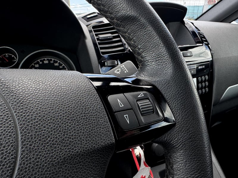 Car Thumb