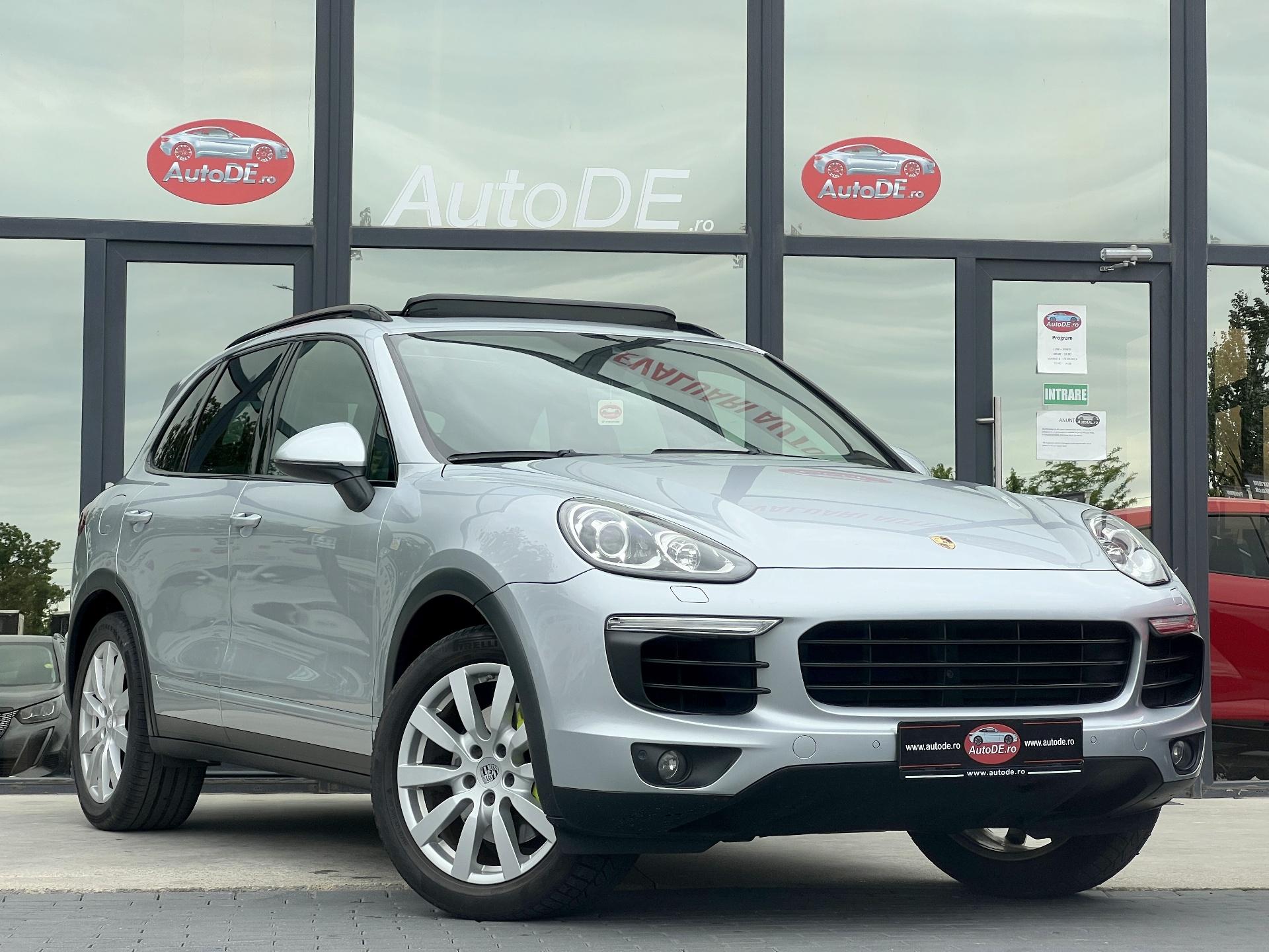 Porsche-Cayenne