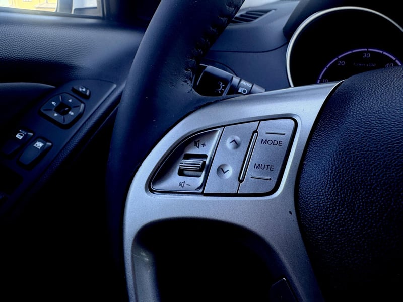 Car Thumb
