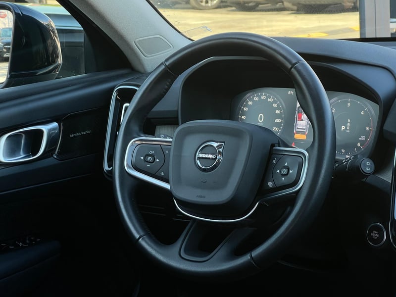 Car Thumb