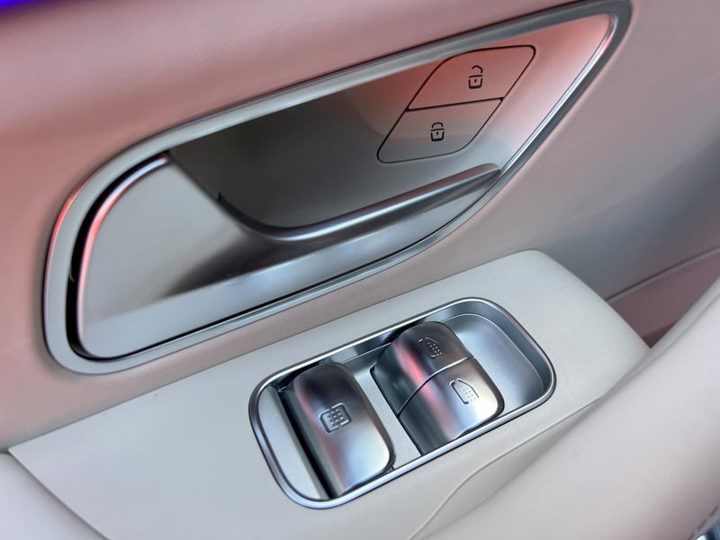 Car Thumb