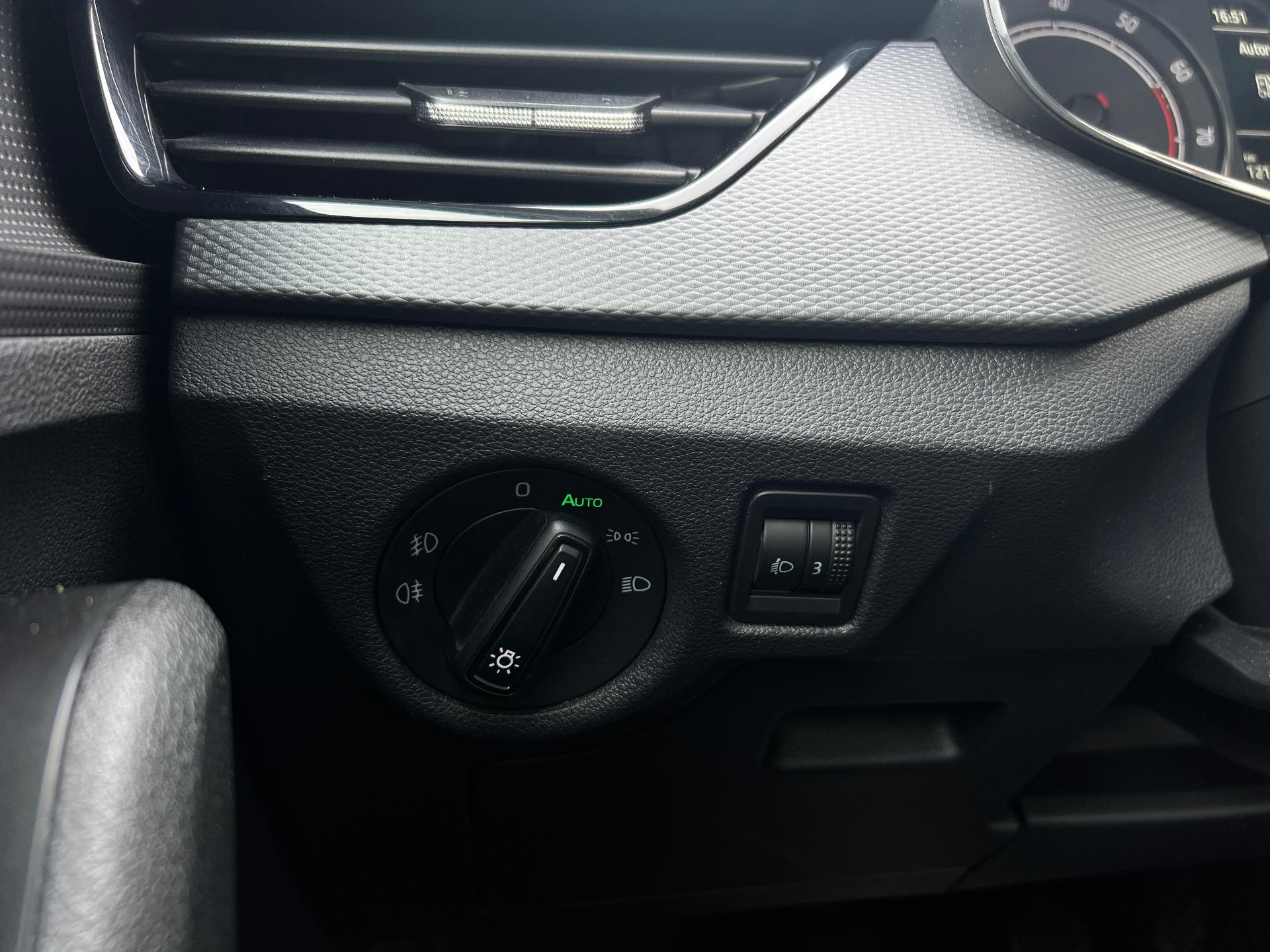 Skoda-Scala