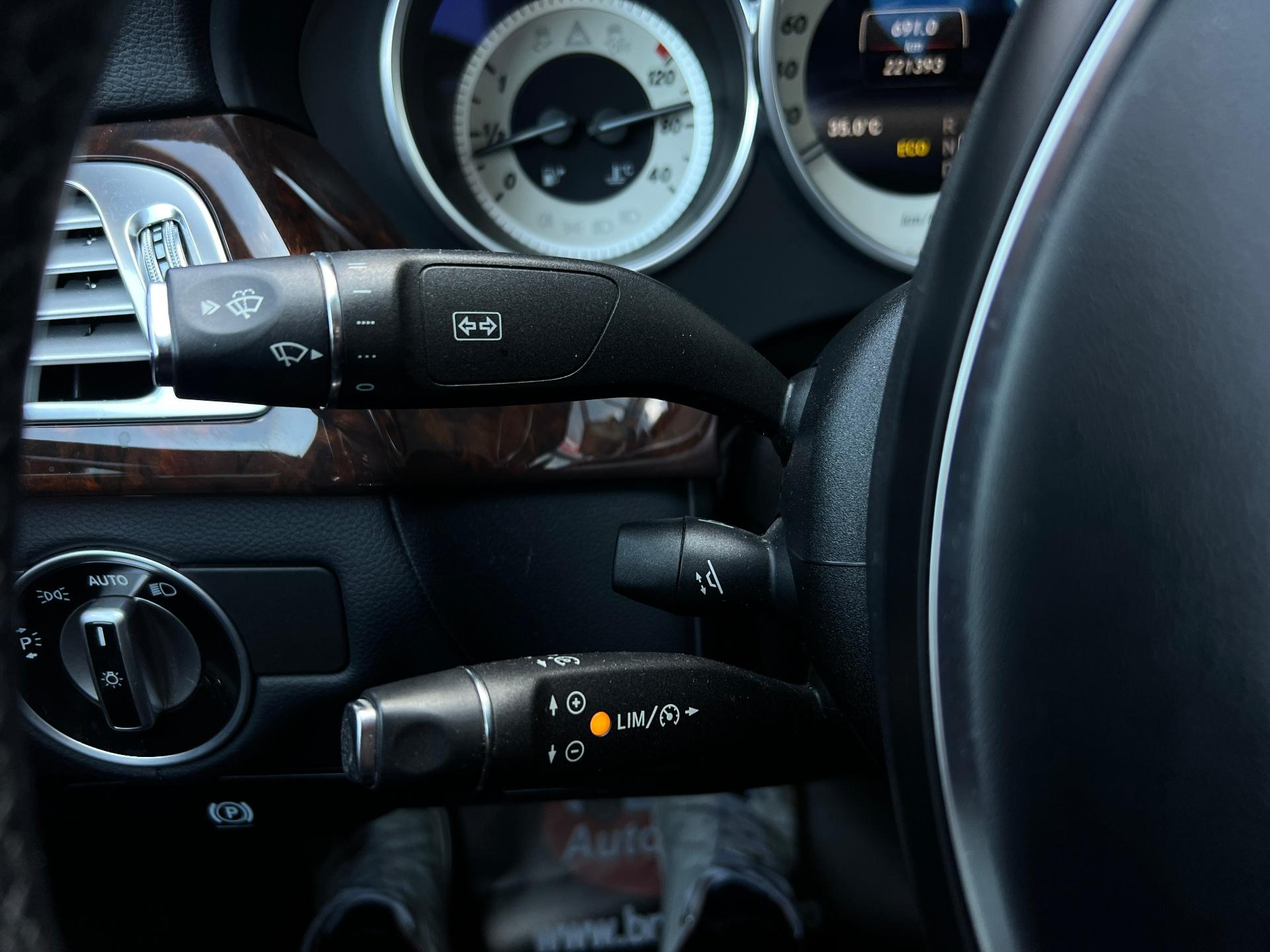 Mercedes-Benz-CLS