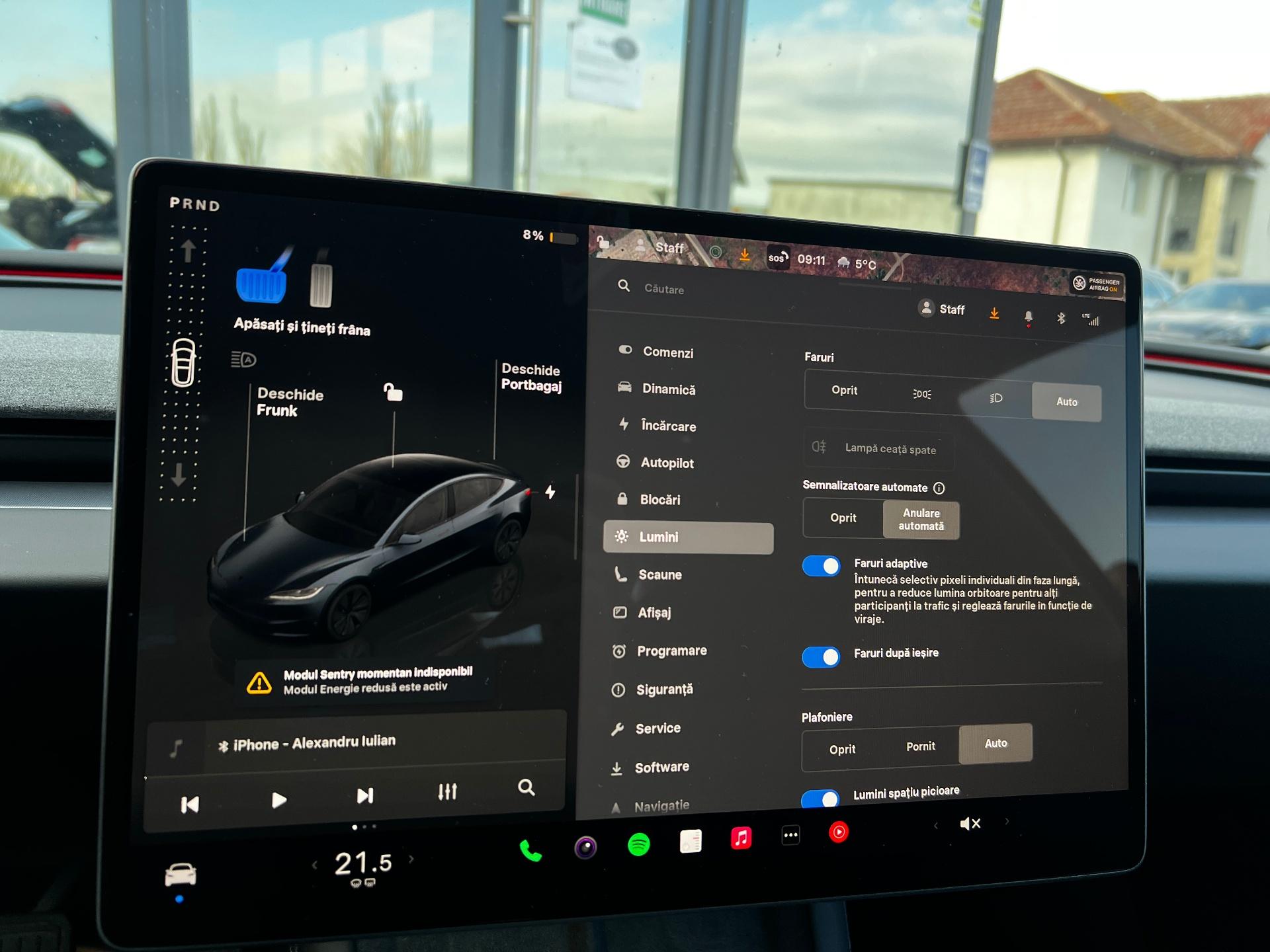 Tesla-Model 3