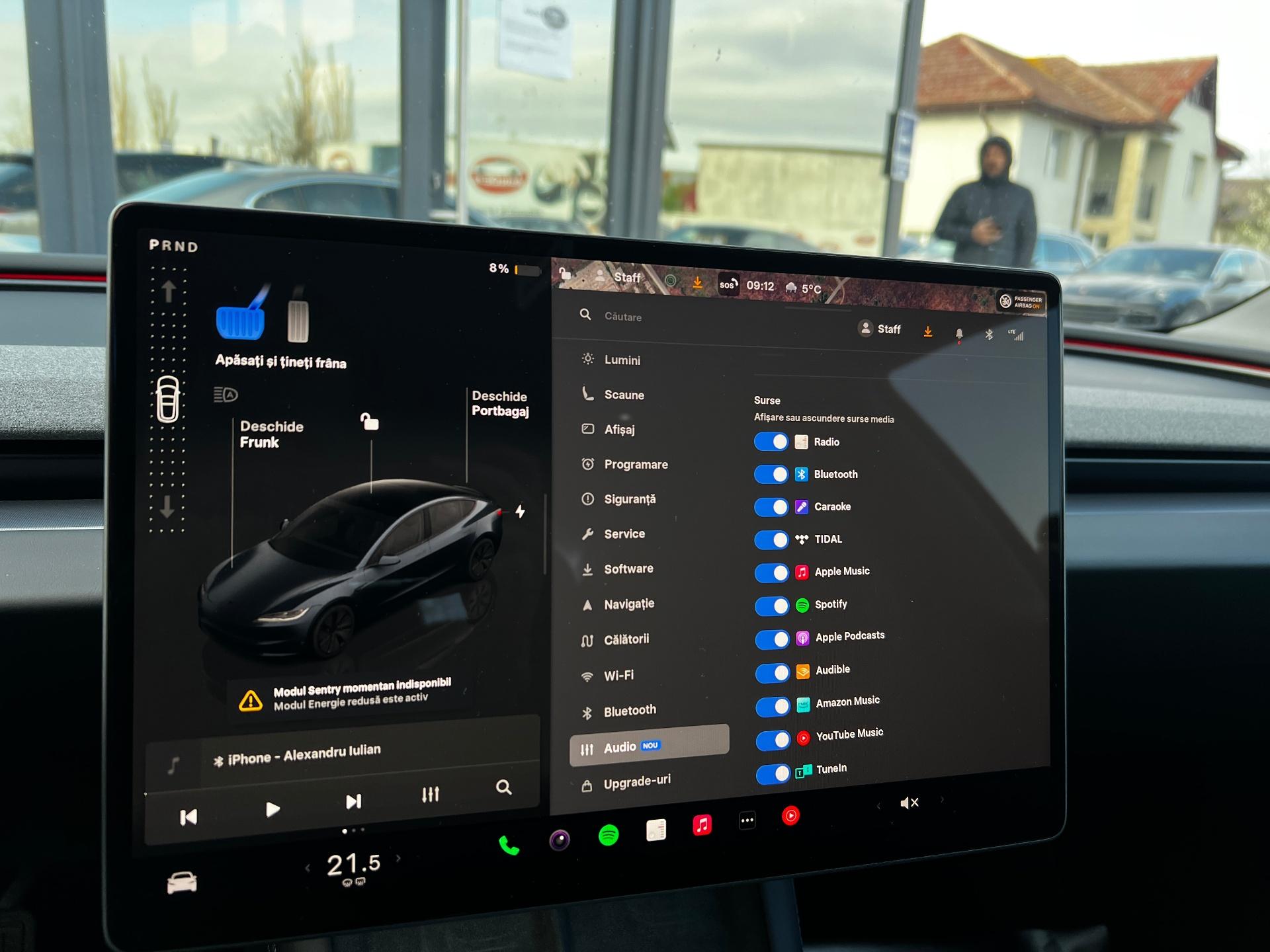Tesla-Model 3