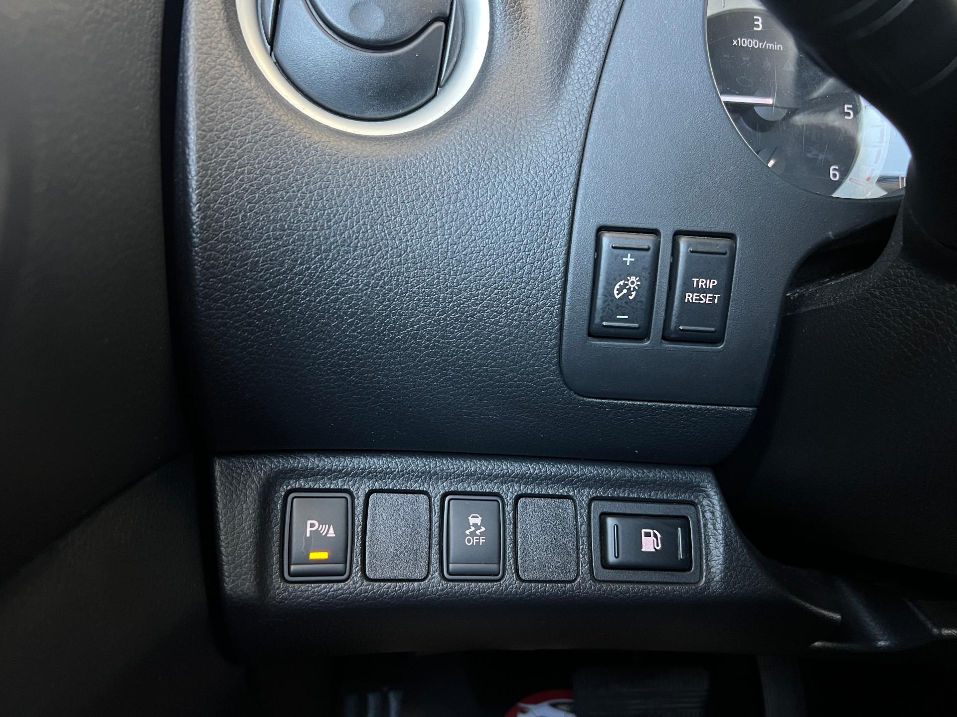 Nissan-Navara