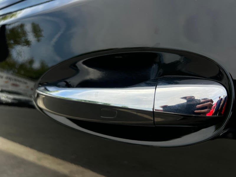 Car Thumb
