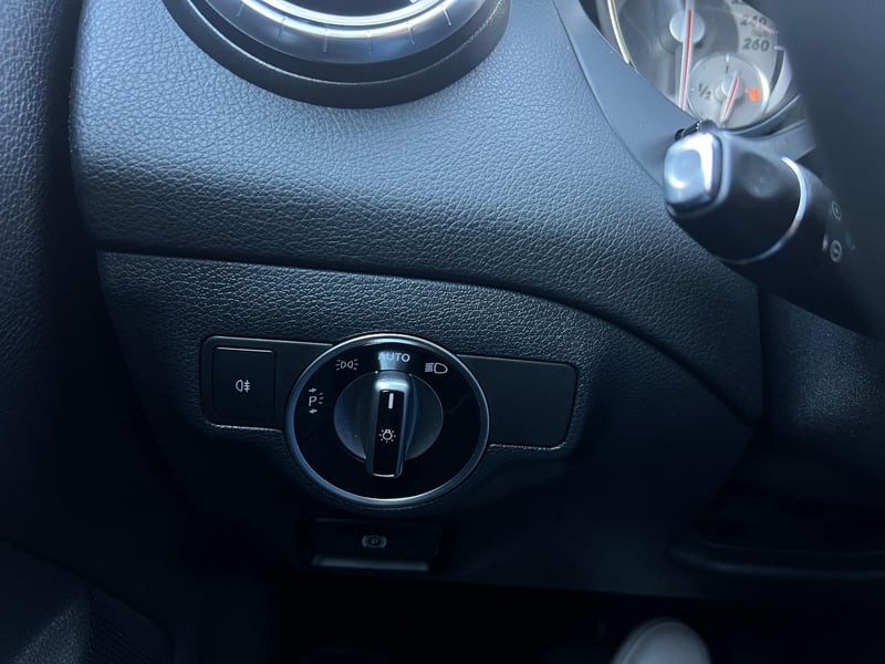 Car Thumb