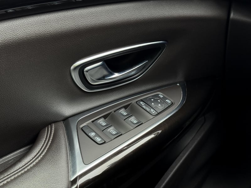 Car Thumb