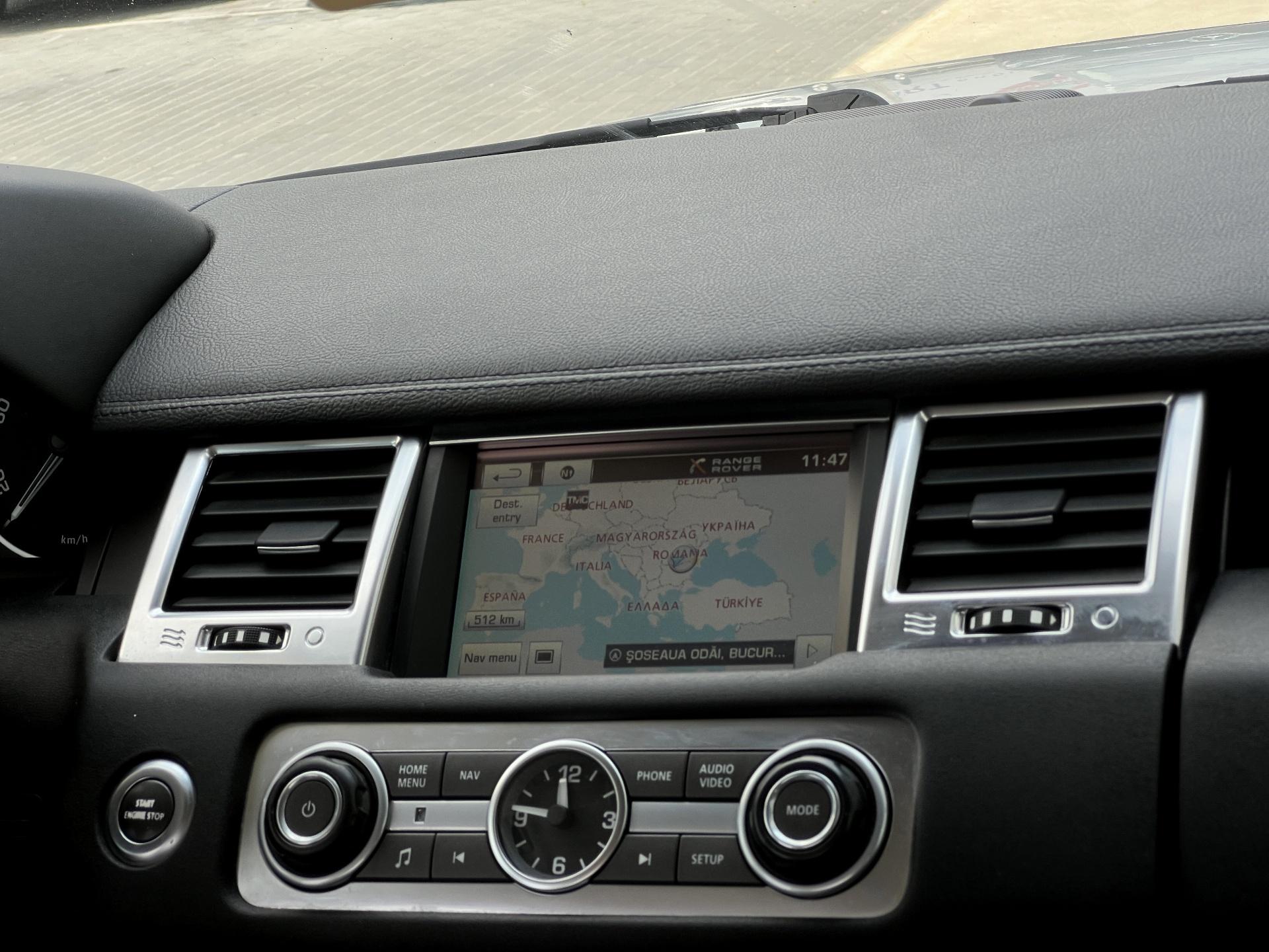 Land Rover-Range Rover Sport