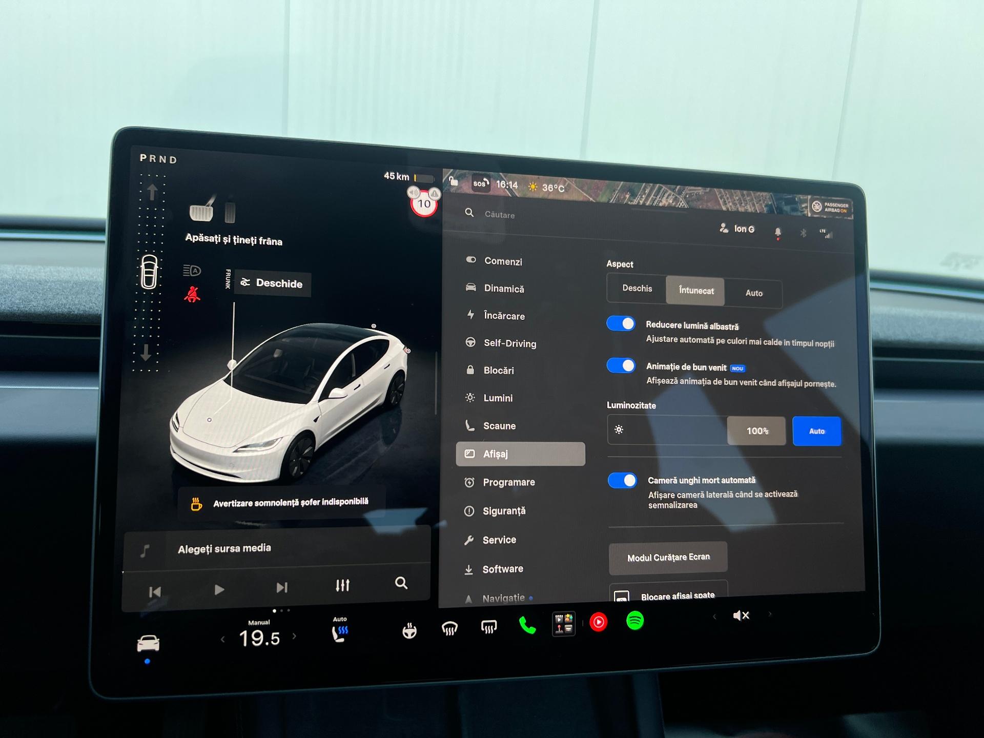 Tesla-Model 3