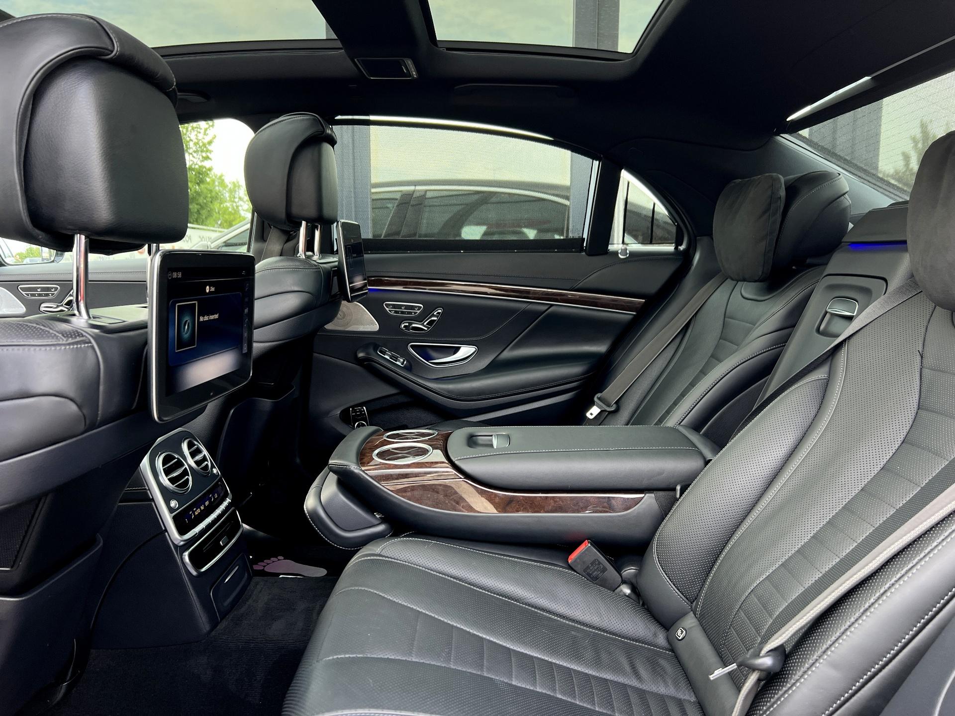 Mercedes-Benz S