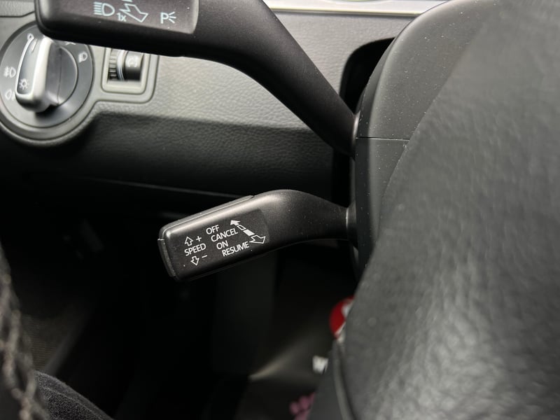 Car Thumb