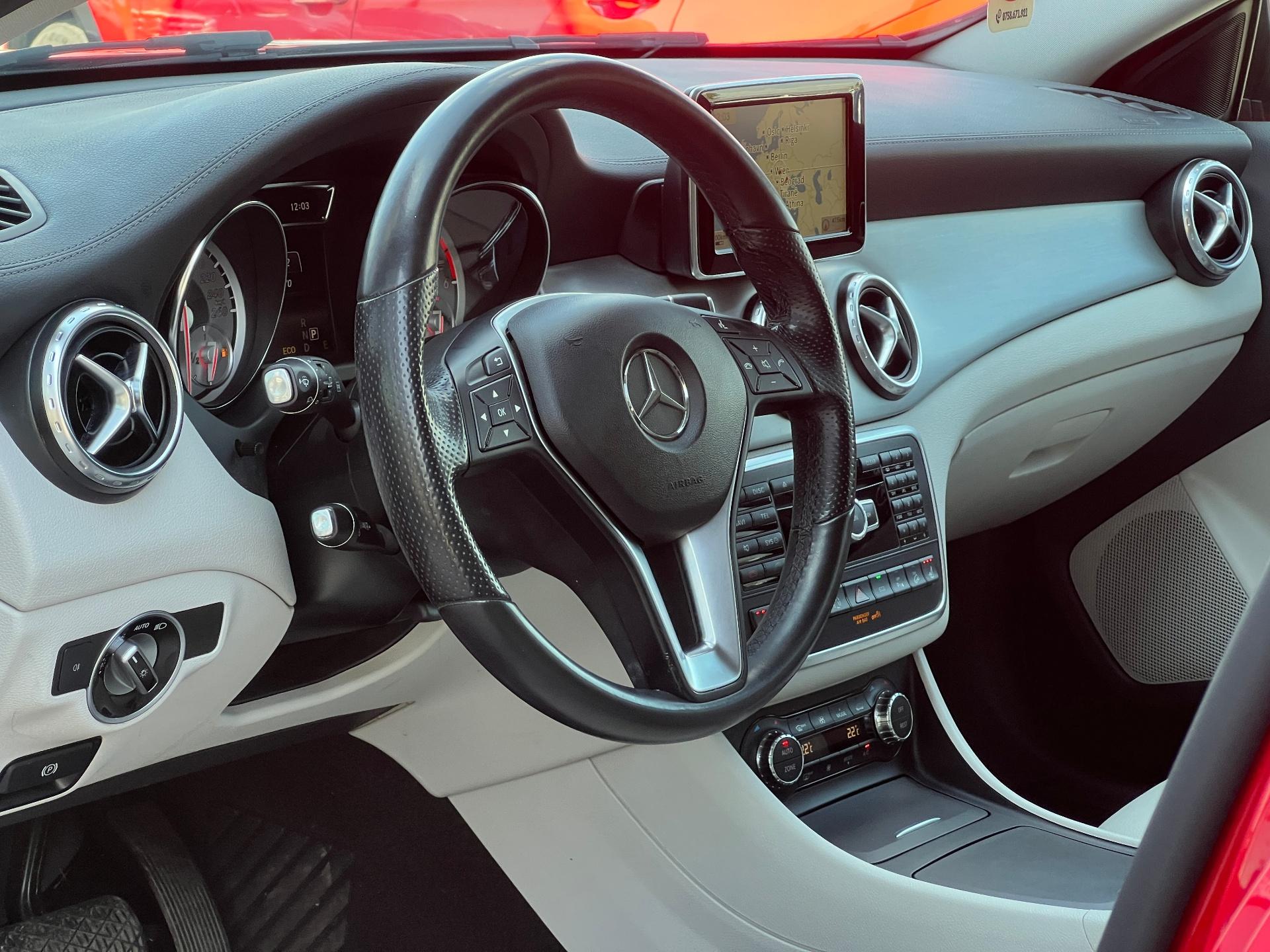 Mercedes-Benz-GLA
