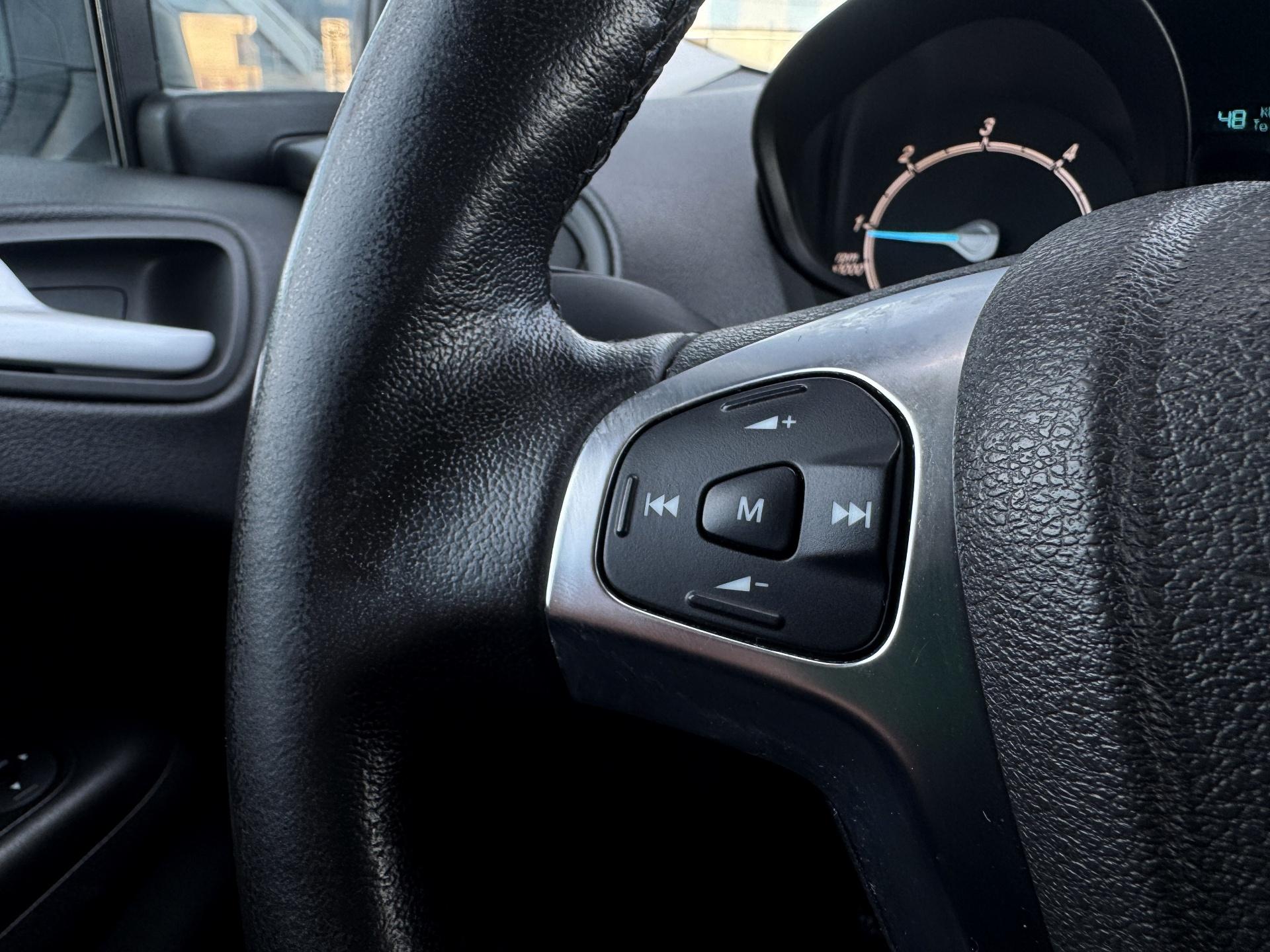 Ford-Transit Connect