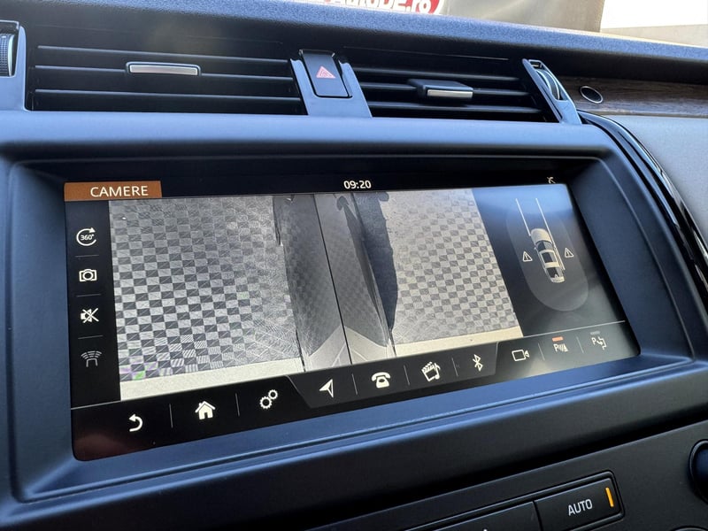 Car Thumb