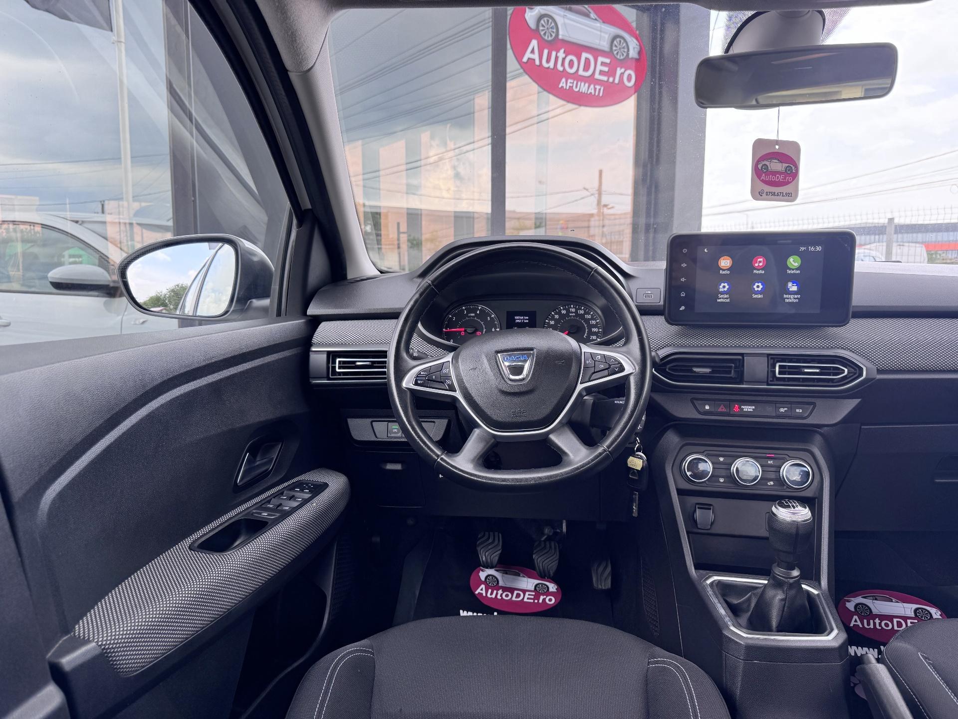 Dacia-Logan