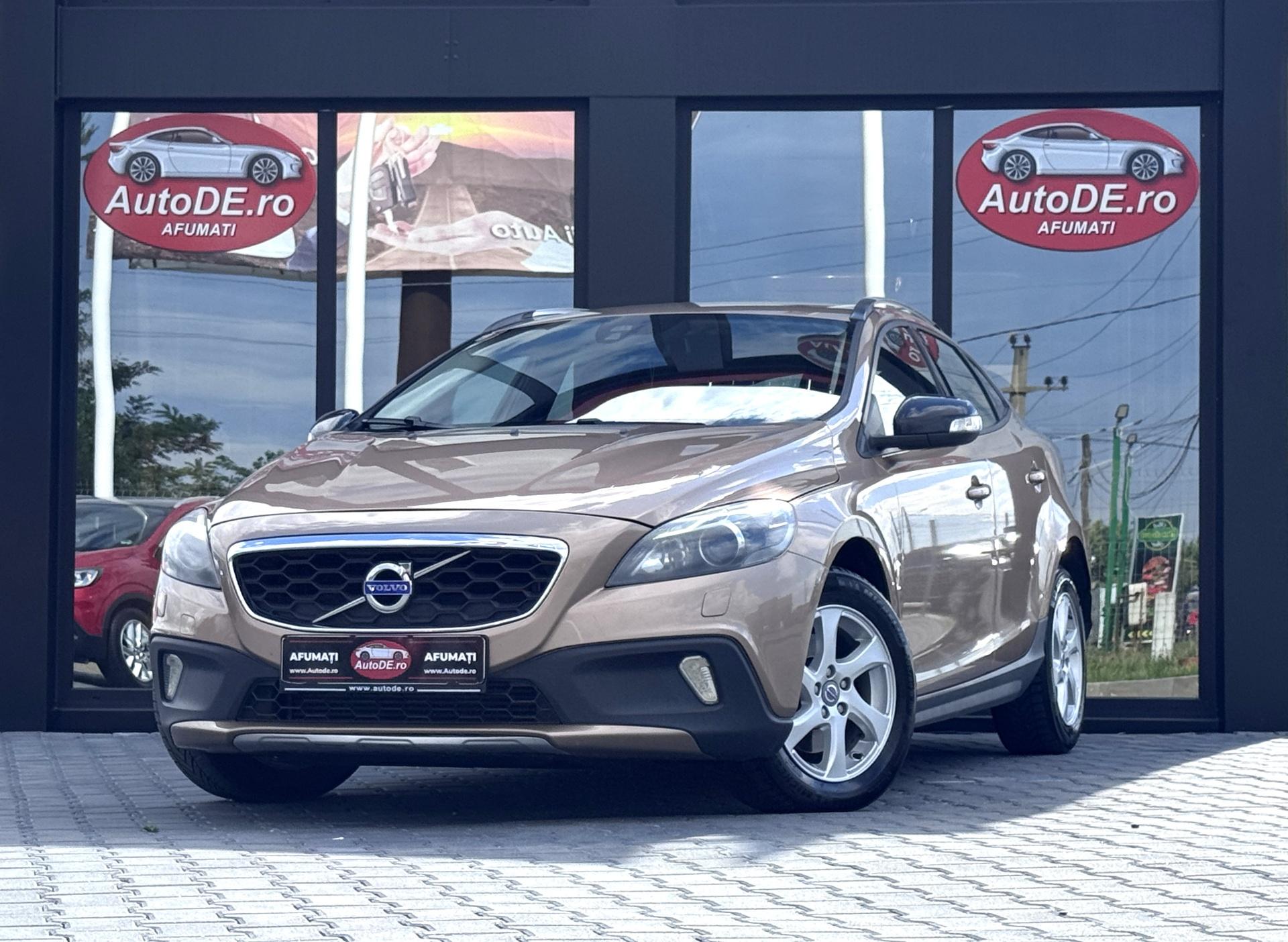Volvo-V40