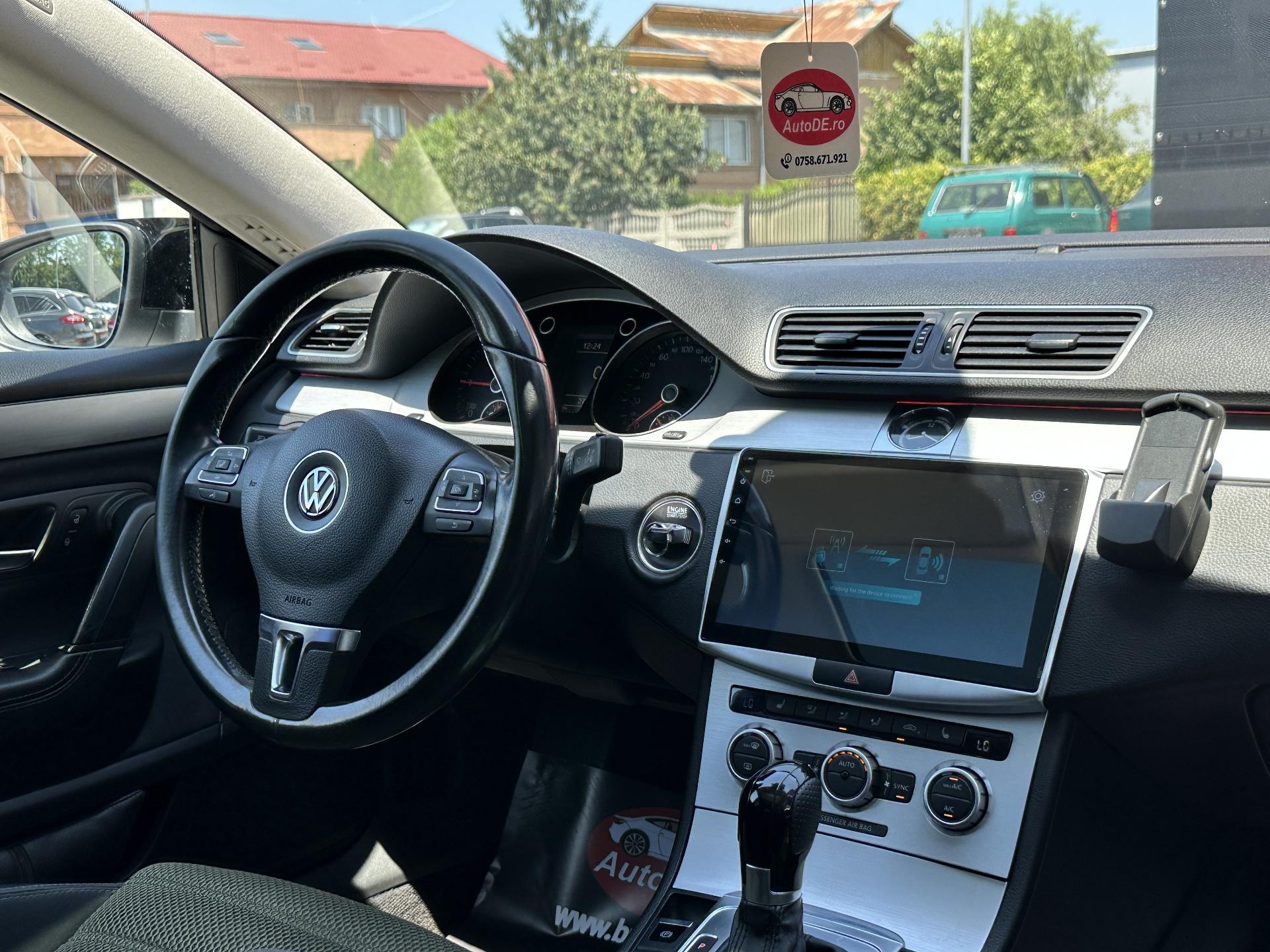 Volkswagen-Passat CC