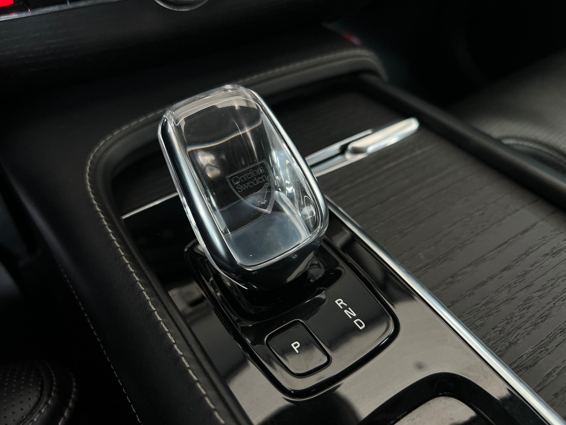 Volvo-XC 90