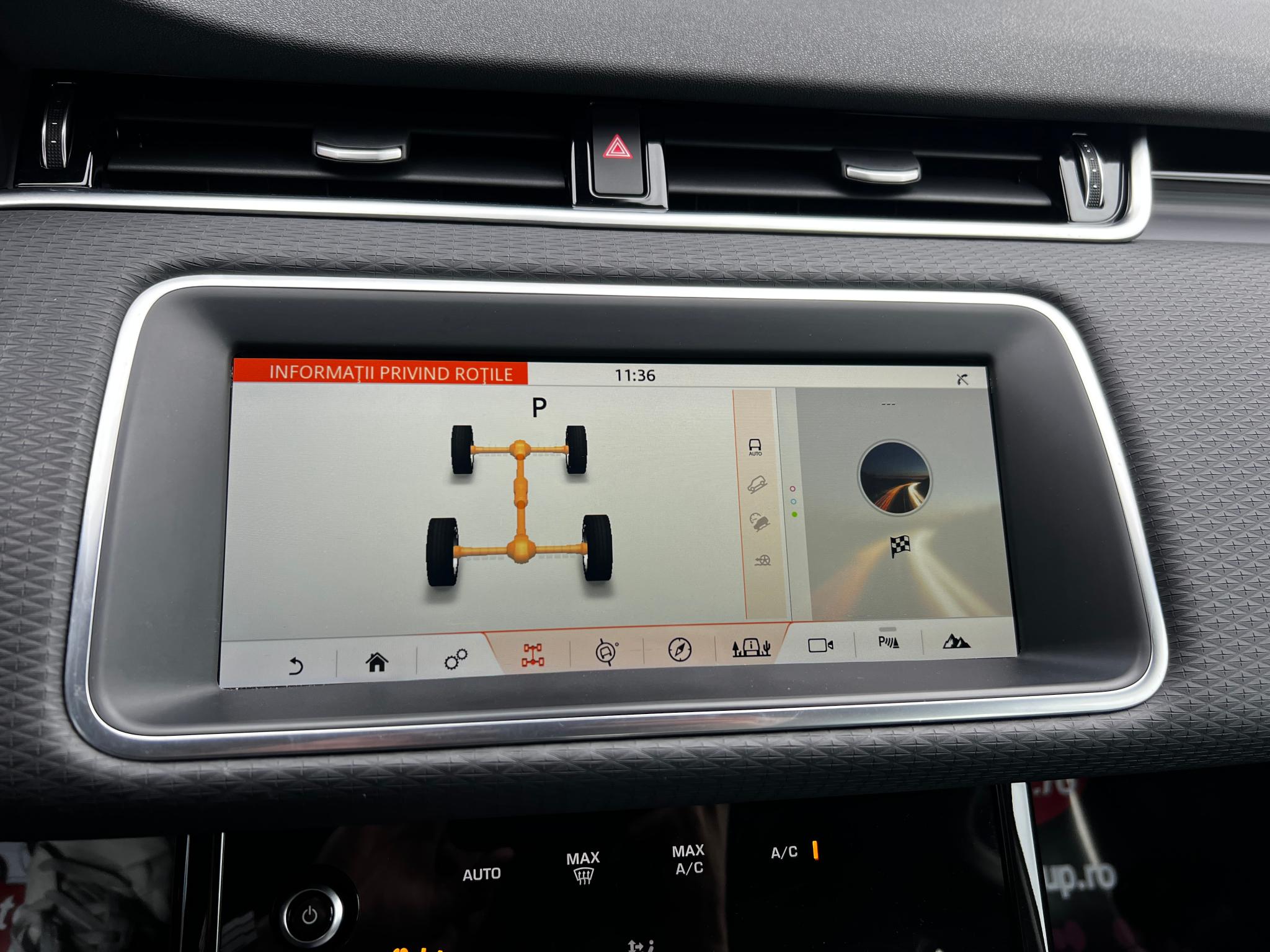 Land Rover-Range Rover Evoque