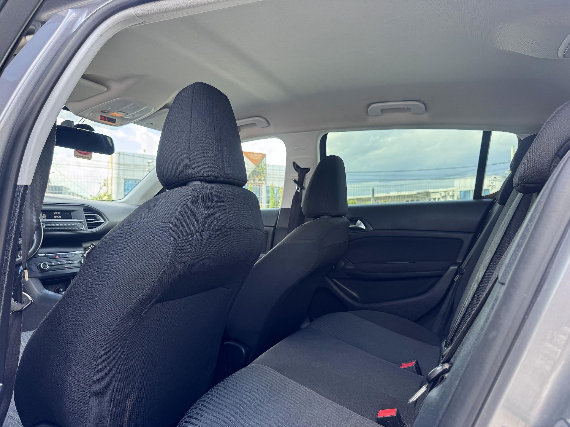 Peugeot-308