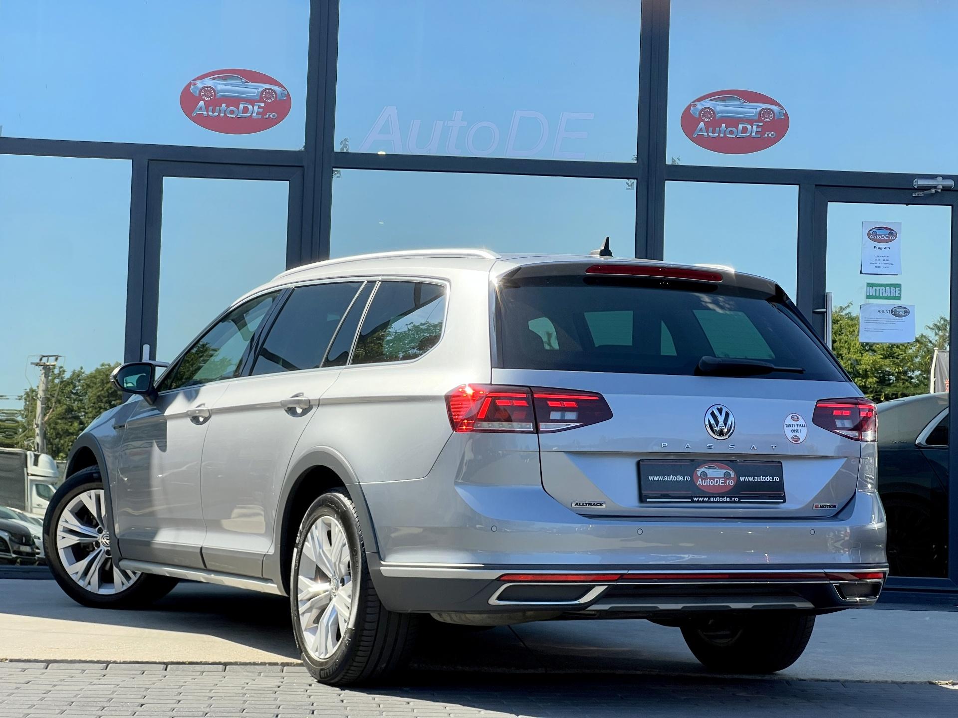 Volkswagen-Passat Alltrack