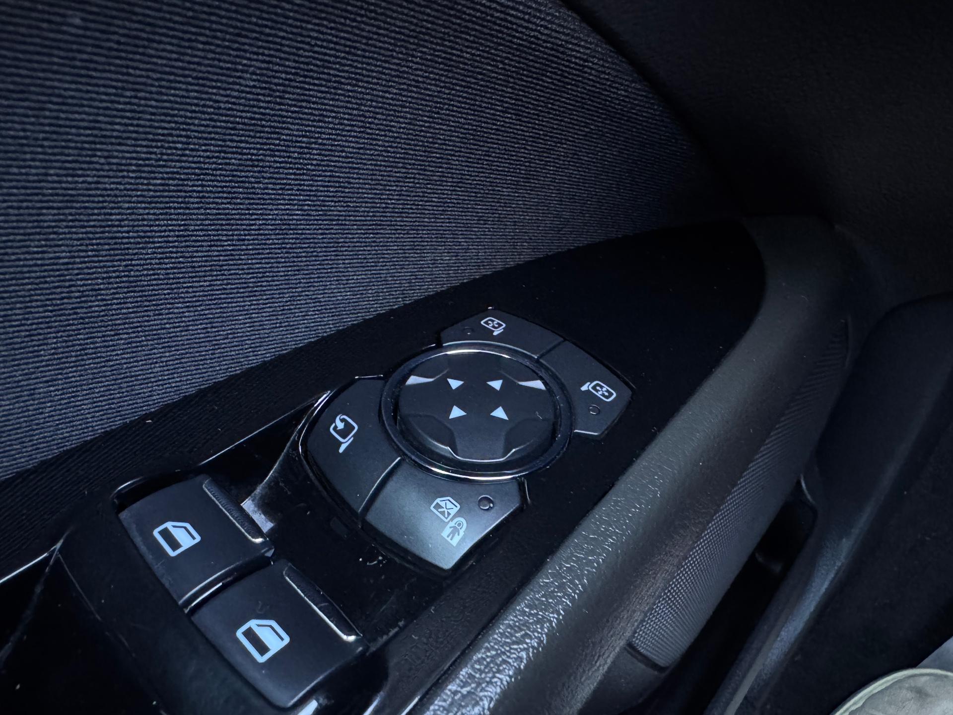 Ford-Mondeo