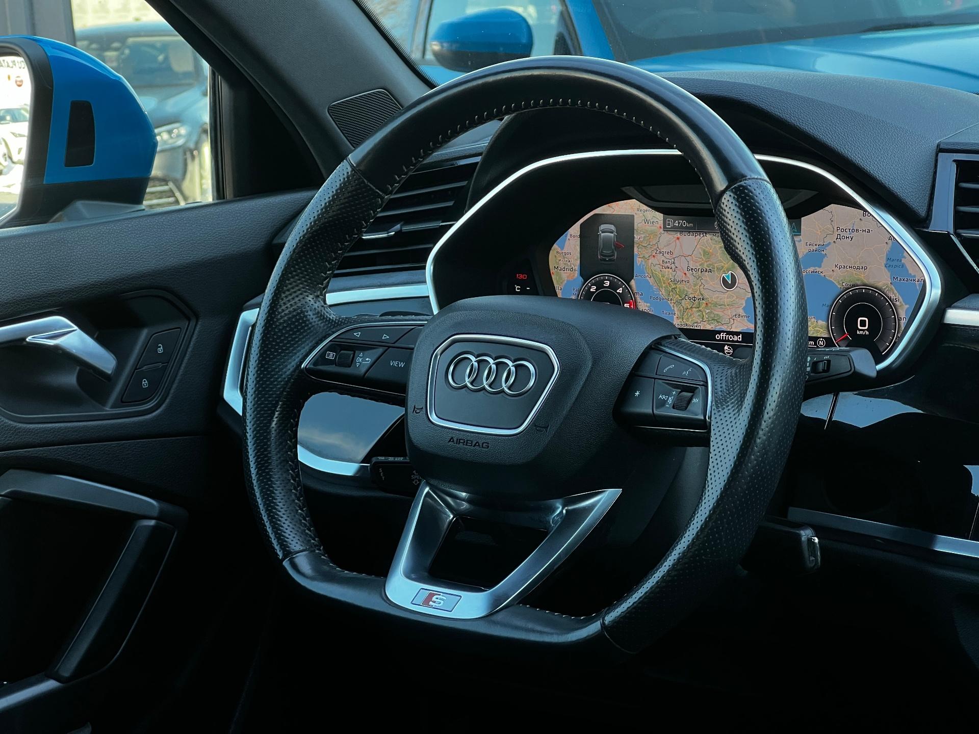 Audi-Q3