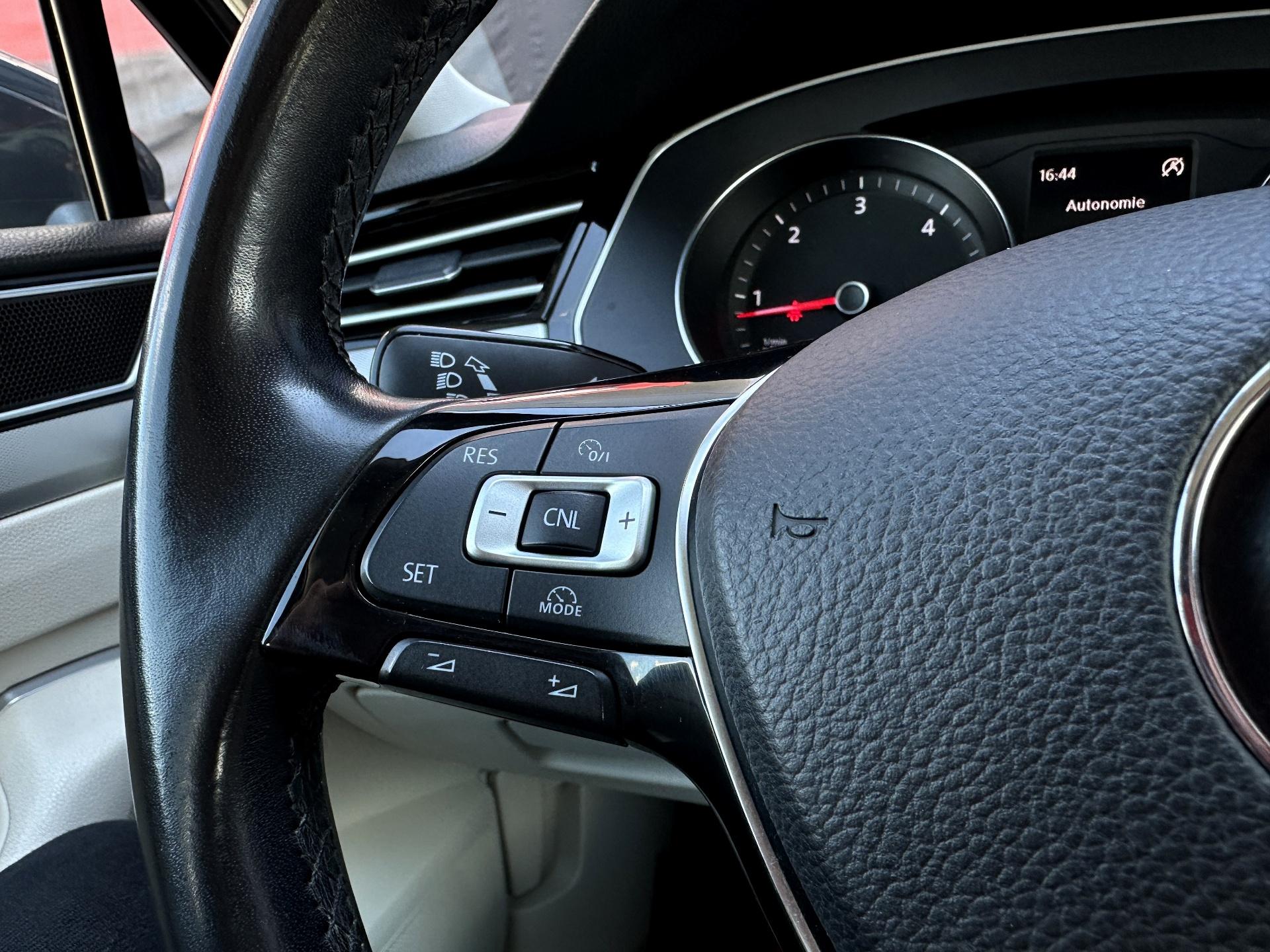Volkswagen-Passat