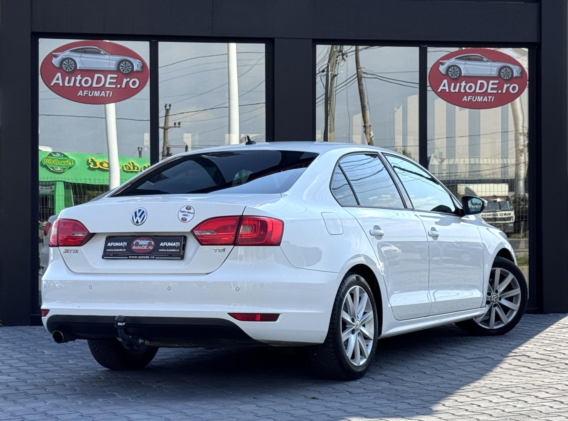 Volkswagen-Jetta