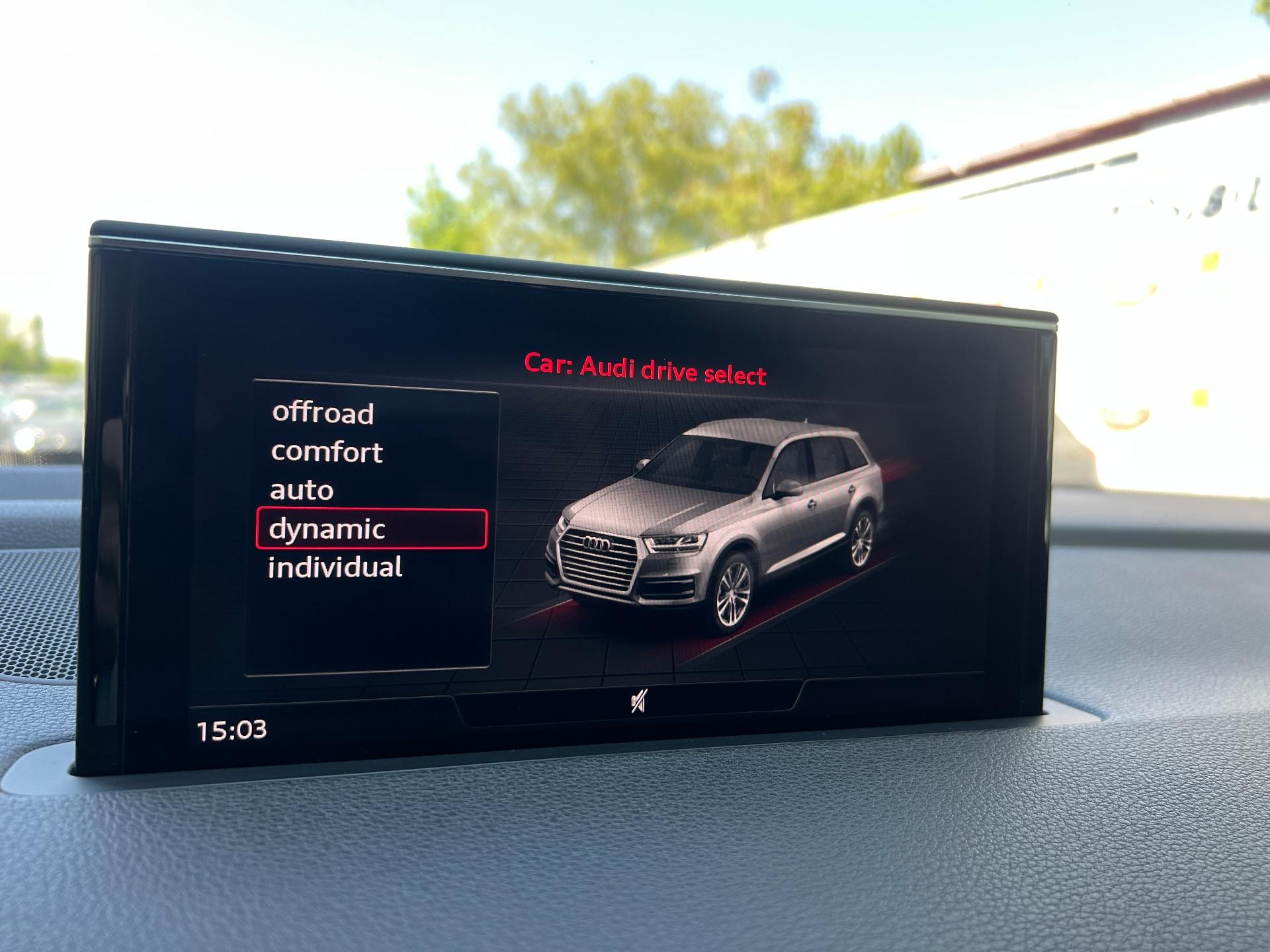 Audi-Q7