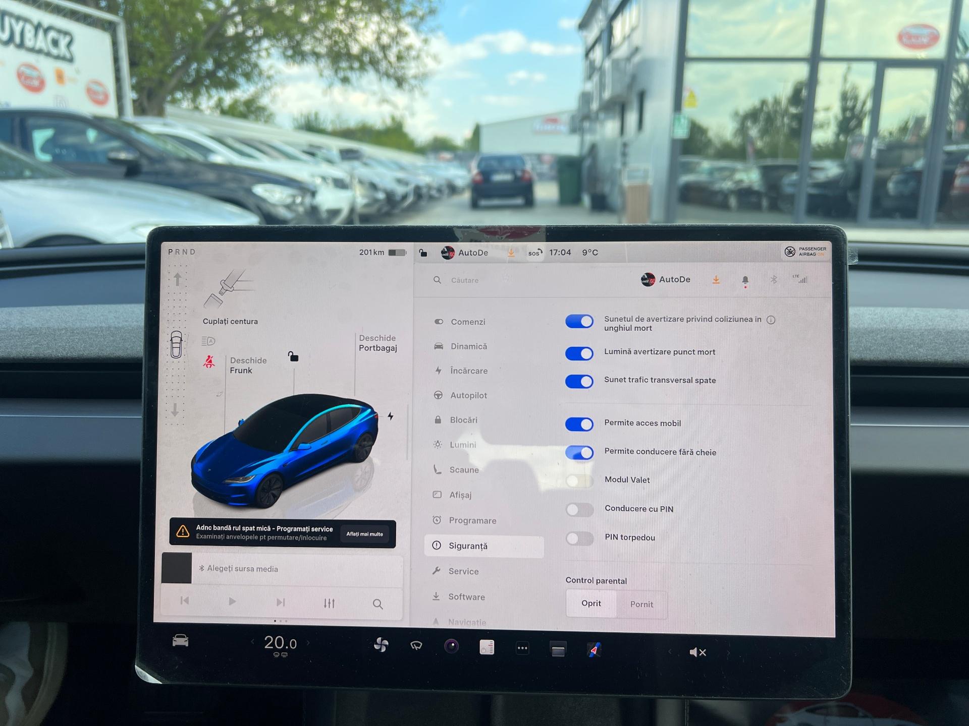 Tesla-Model 3