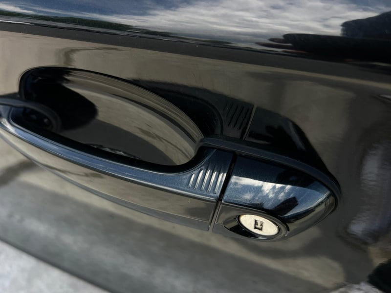 Car Thumb