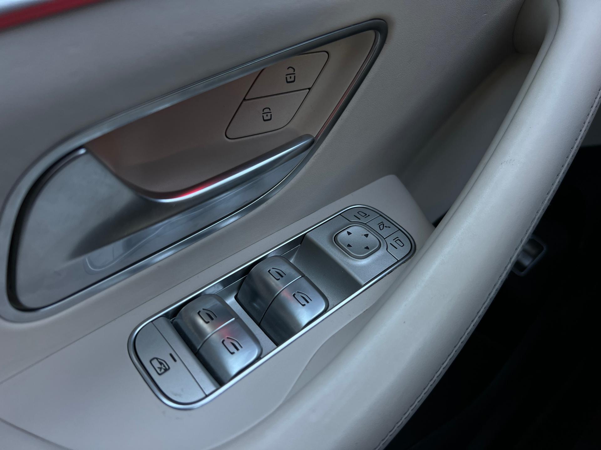 Mercedes-Benz-GLE