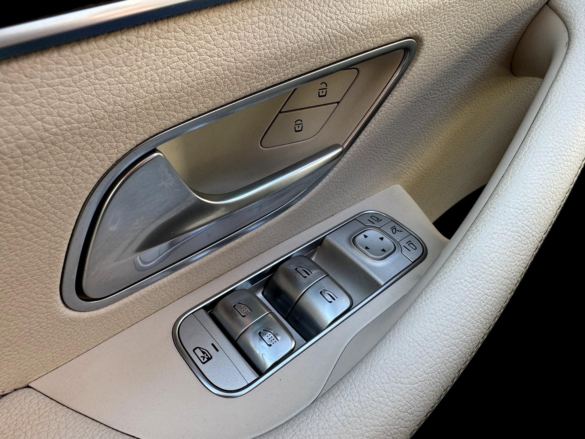 Mercedes-Benz-GLE