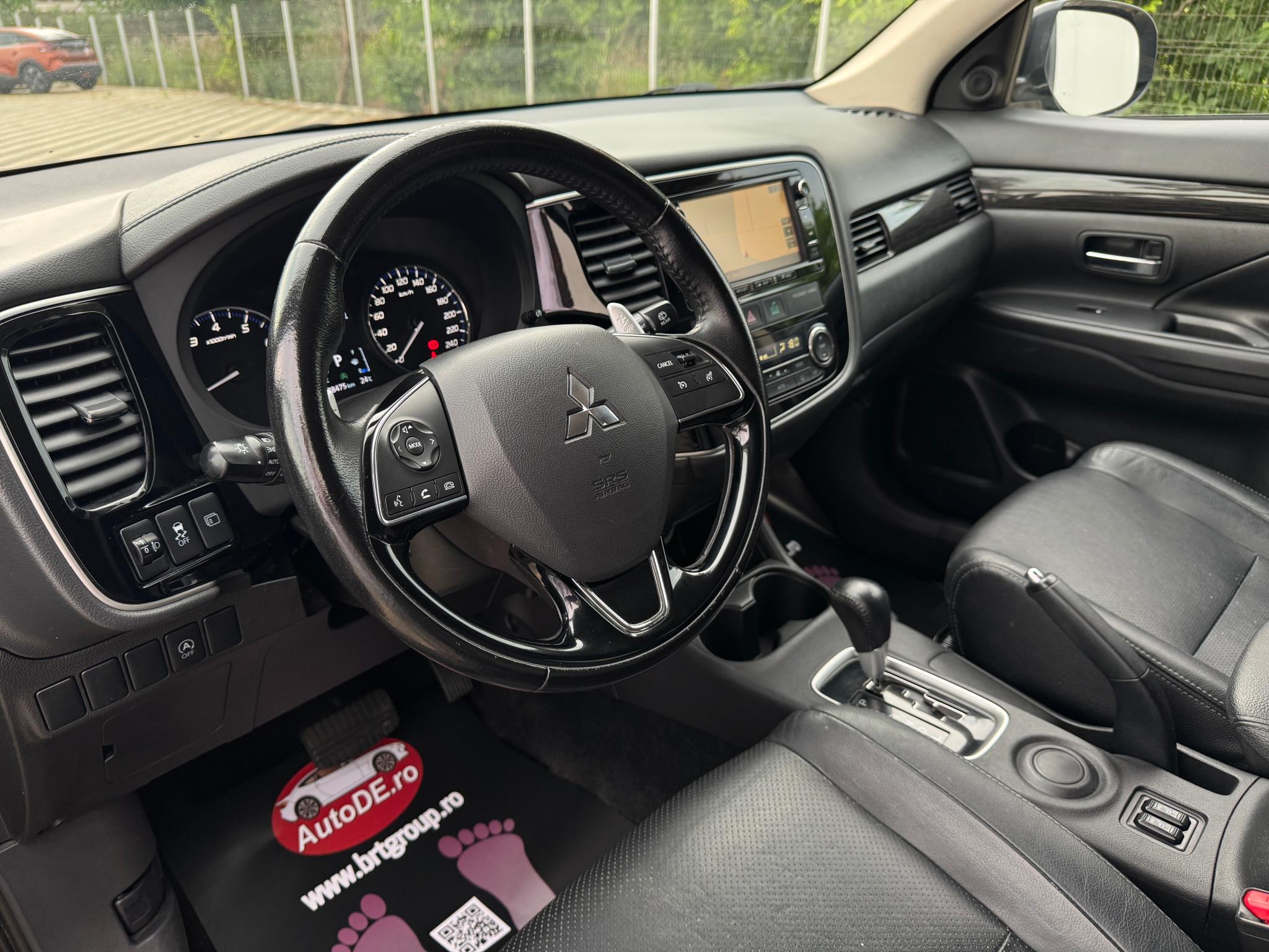 Mitsubishi-Outlander