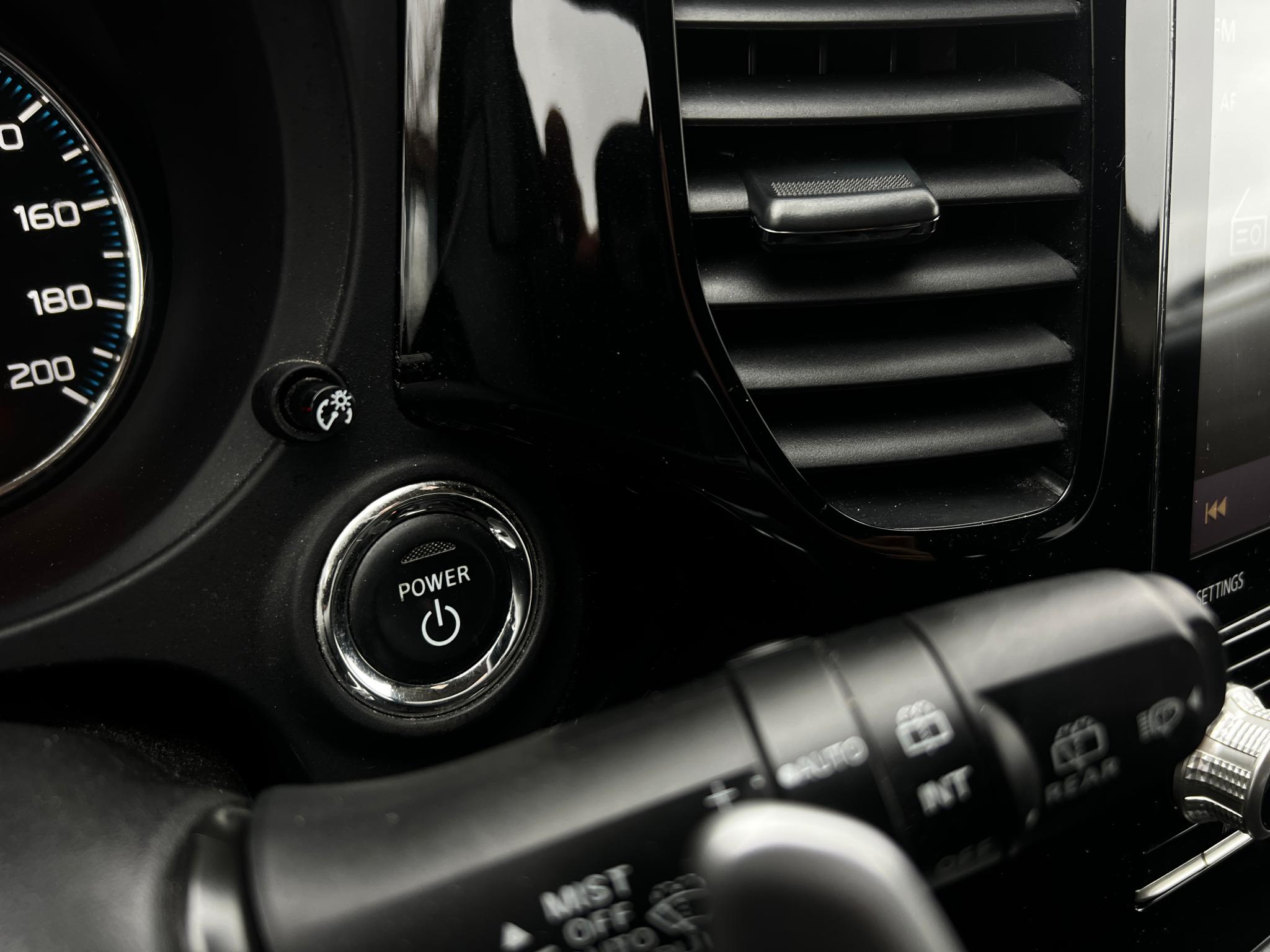 Mitsubishi-Outlander