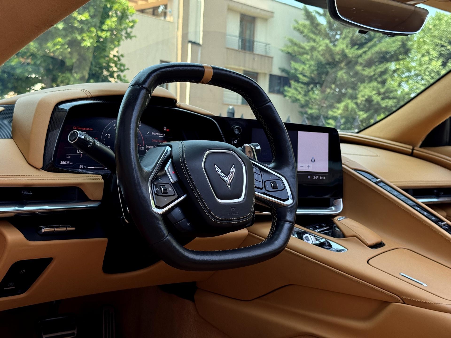 Chevrolet-Corvette