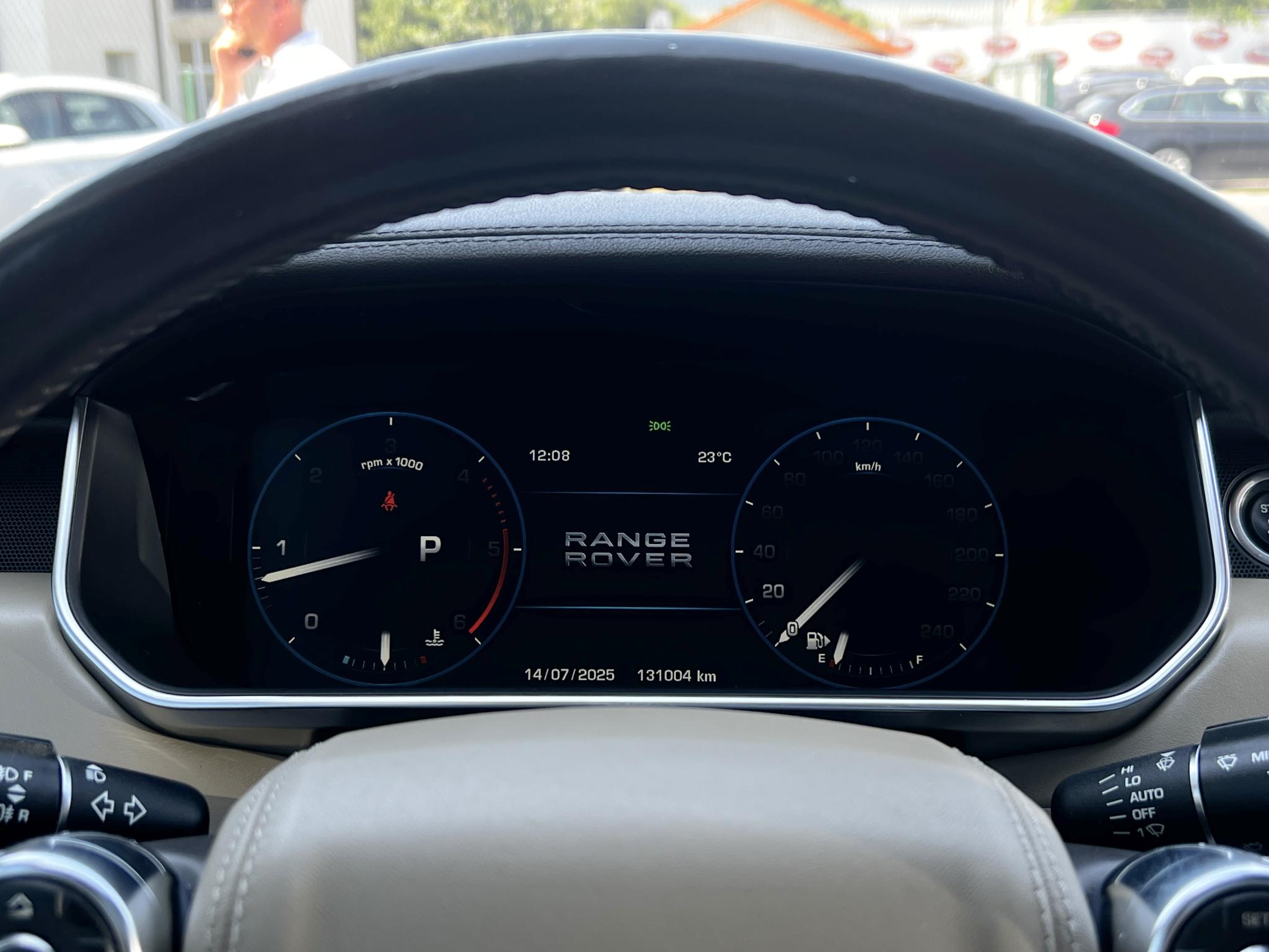 Land Rover-Range Rover Vogue