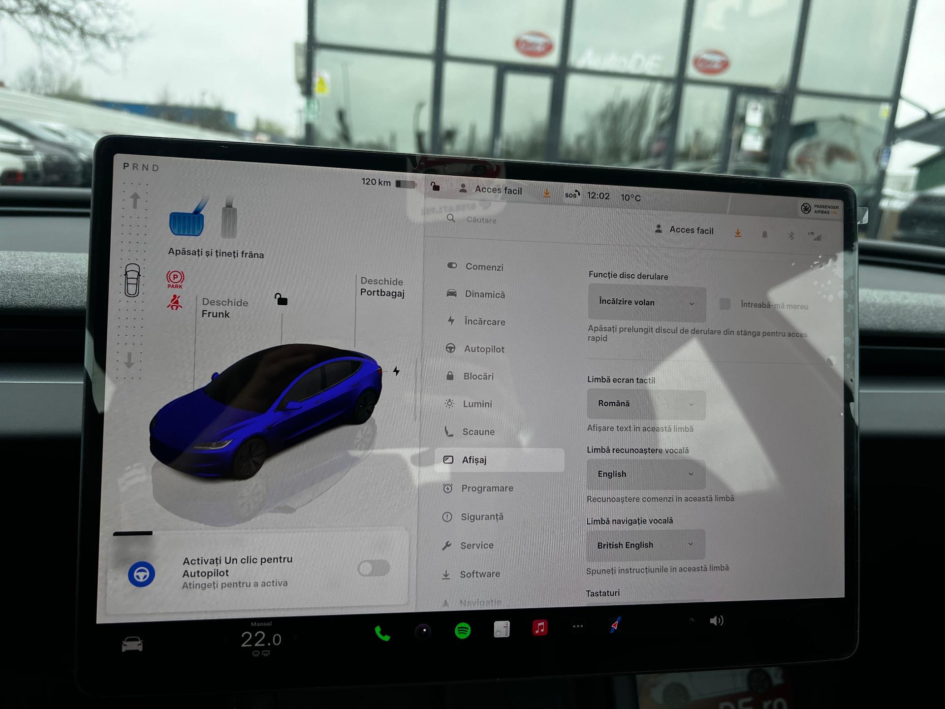 Tesla-Model 3